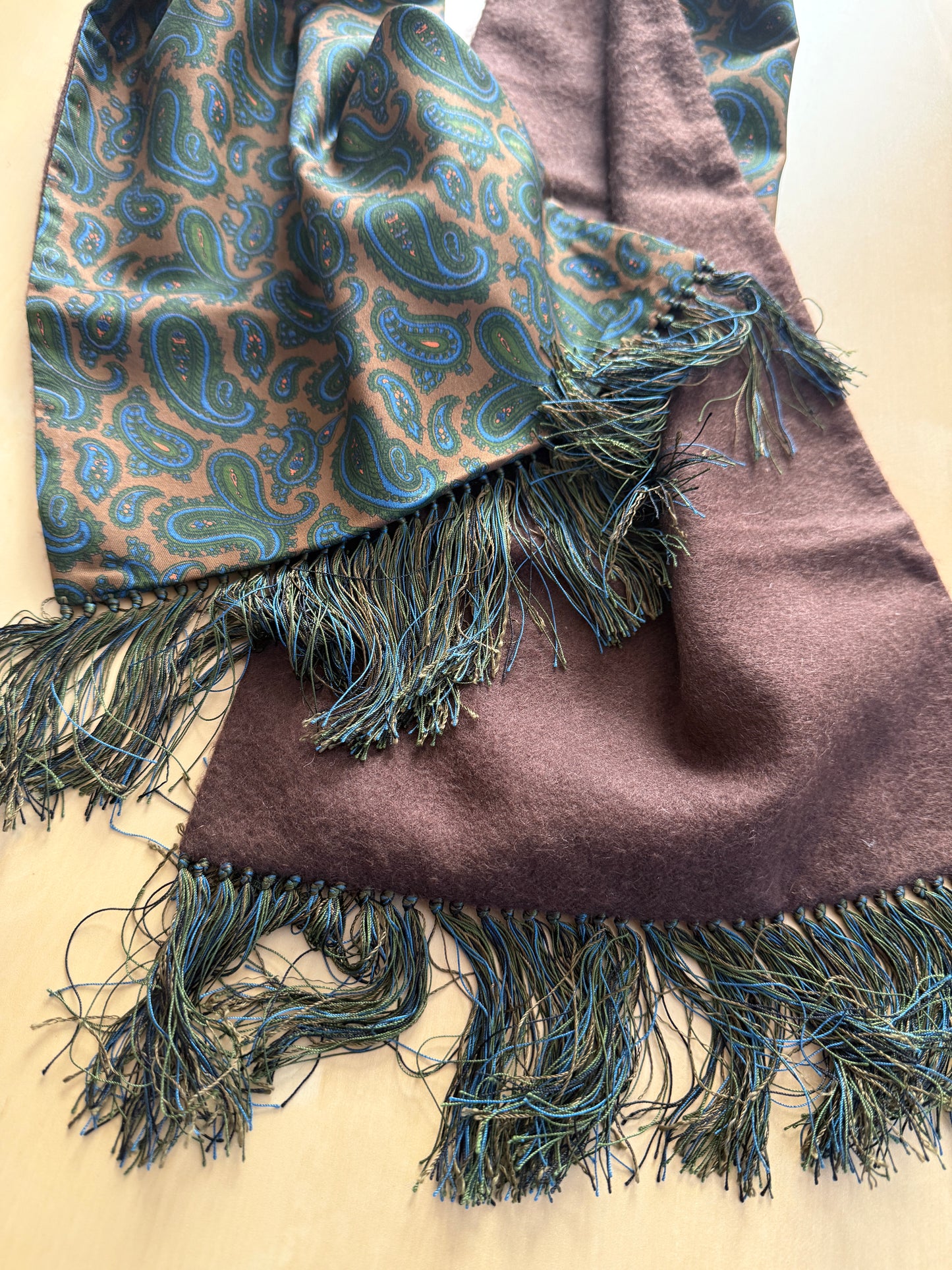 Sciarpa double face in seta paisley e cashmere-lana scozzese