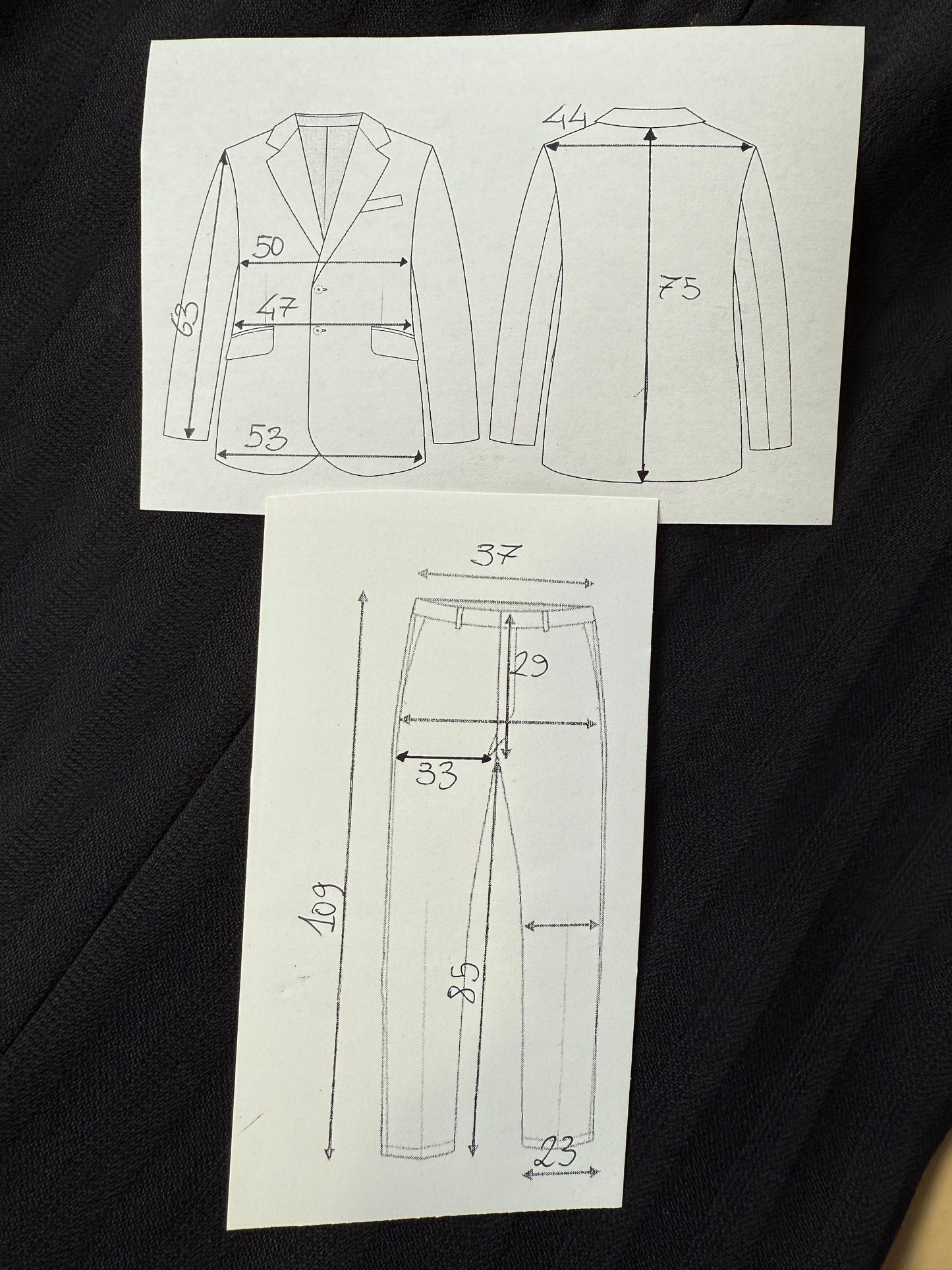 Smoking doppiopetto Corneliani anni ‘80 - tg. 44/46 drop alto