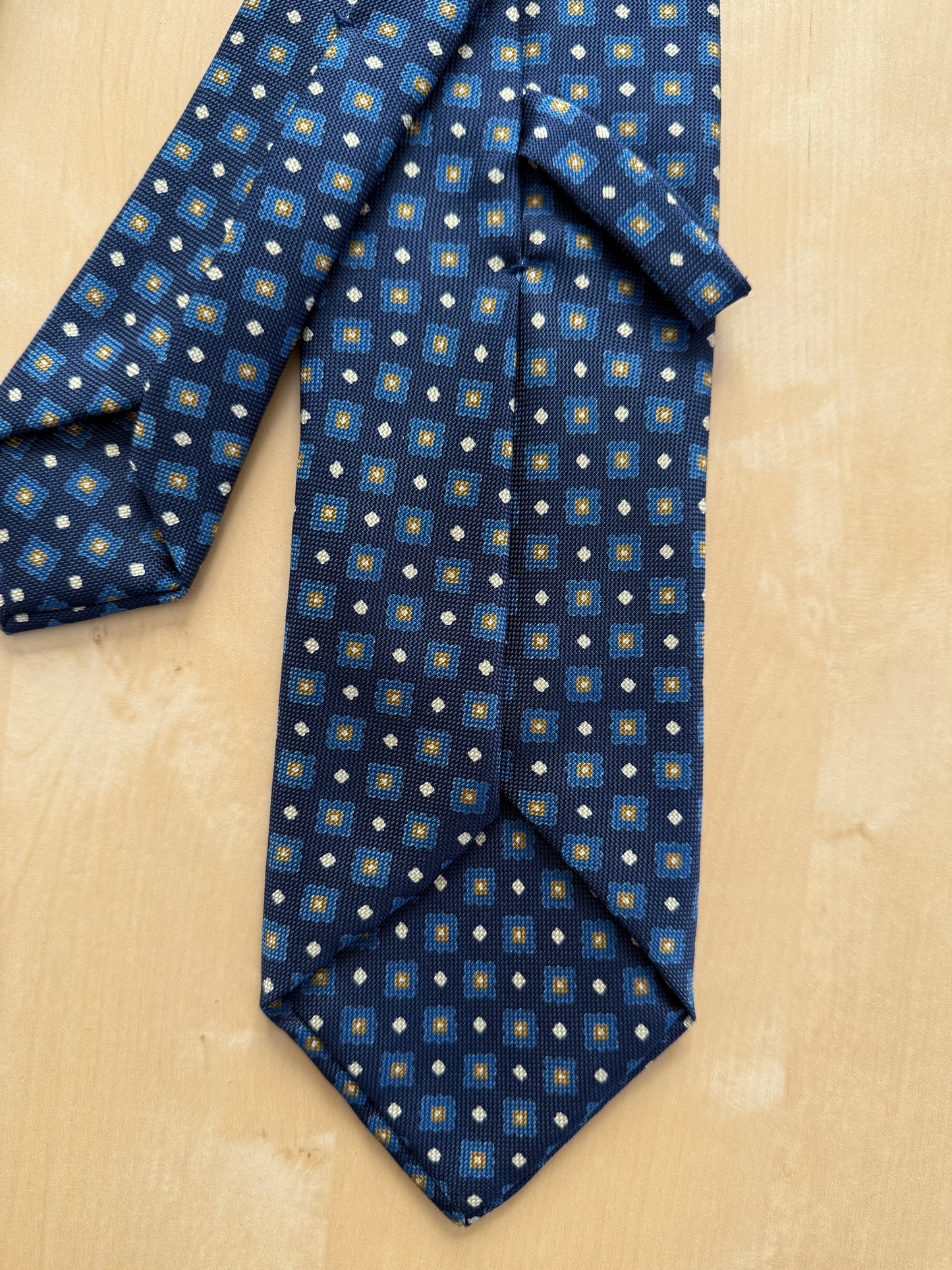 Cravatta micro fantasia blu e azzurra