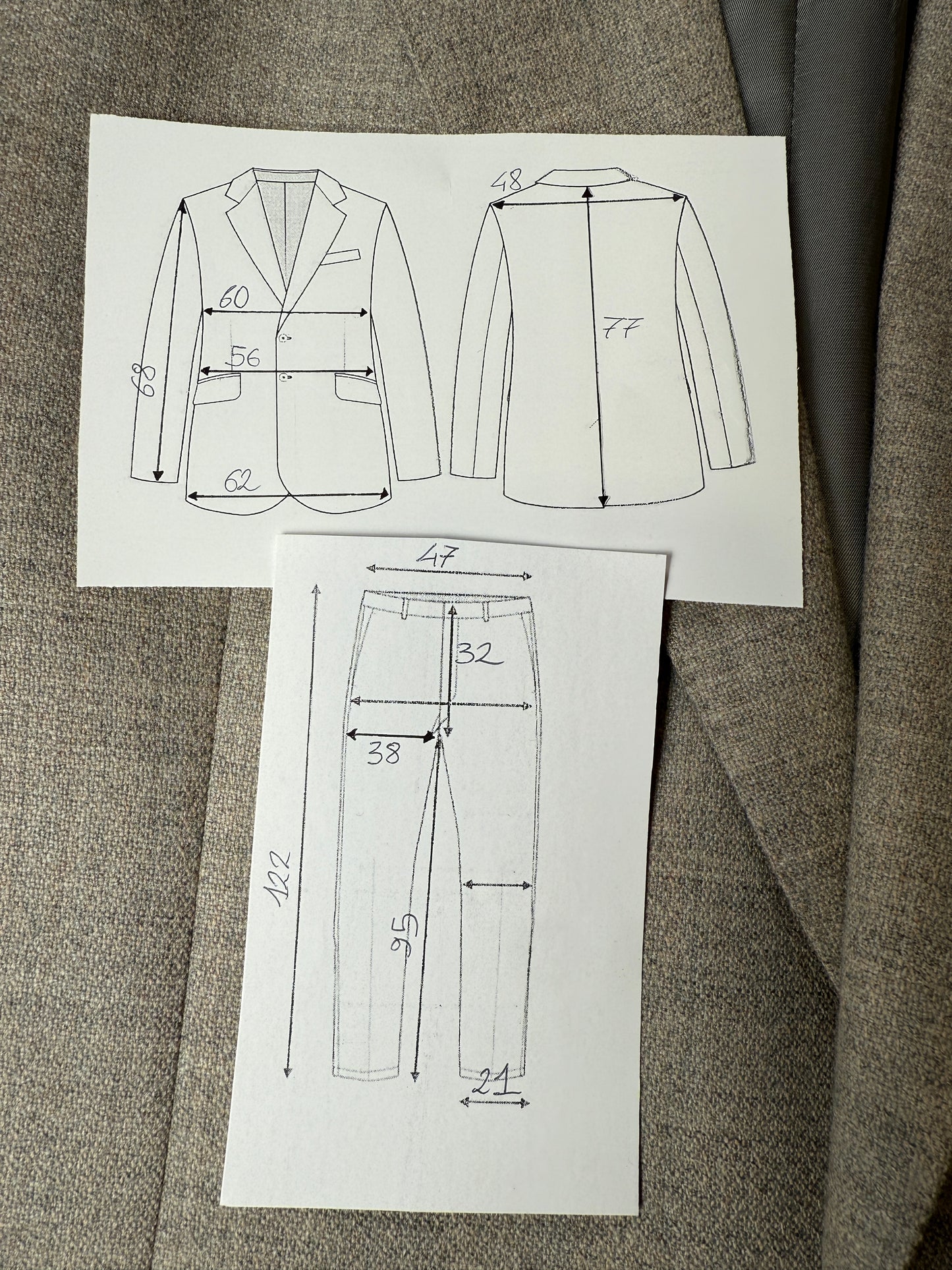 Completo anni ‘80 lana color avorio (NOS) - tg. 52/54