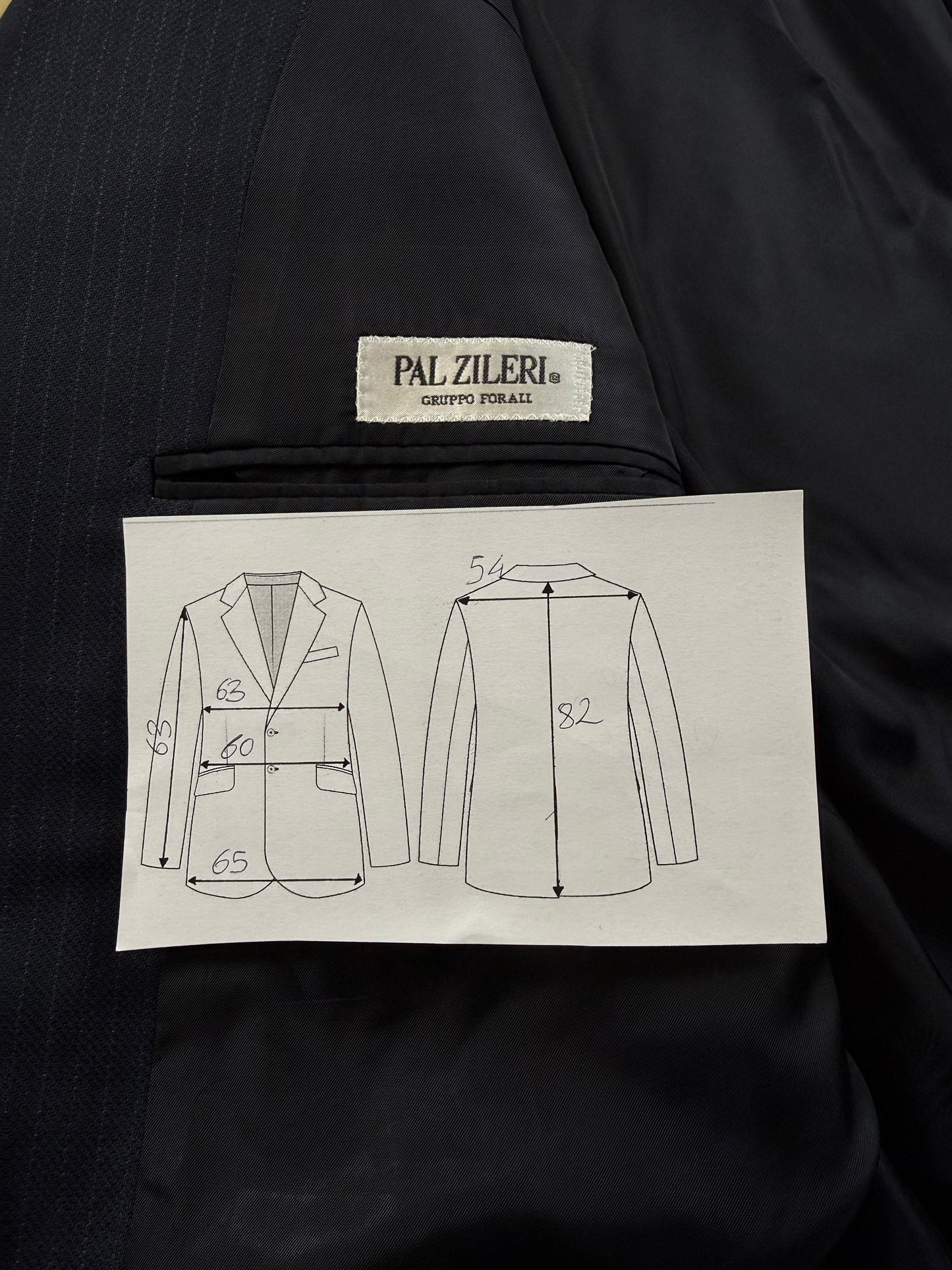 Giacca Pal Zileri tessuto Loro Piana four seasons blu gessato - tg. 56/58