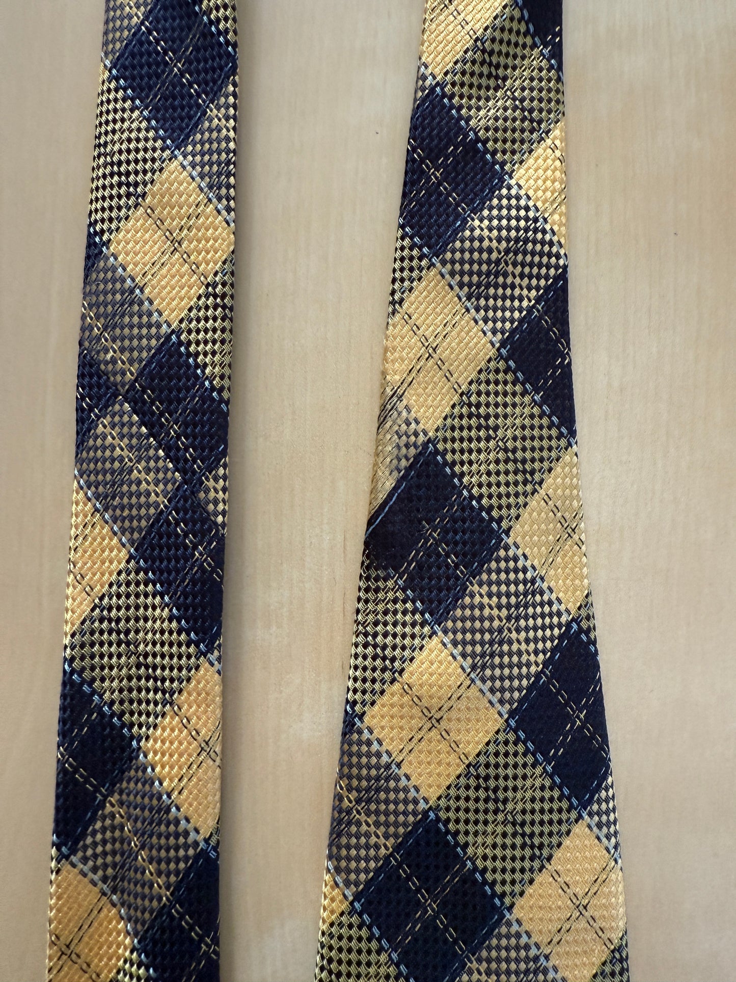 Cravatta Church’s tartan giallo e blu