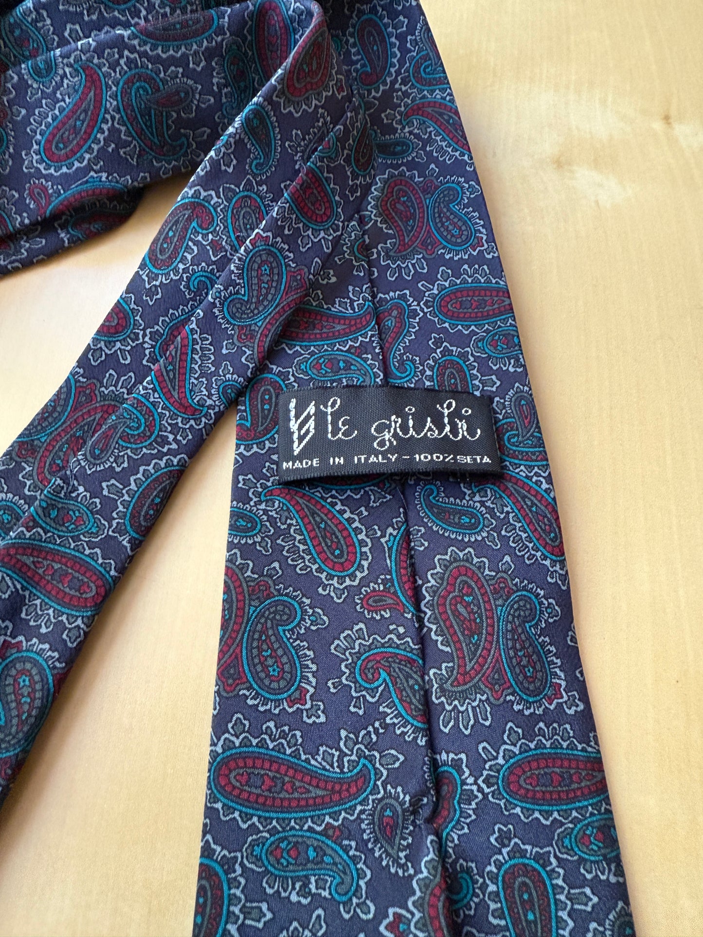 Cravatta in crêpe paisley blu