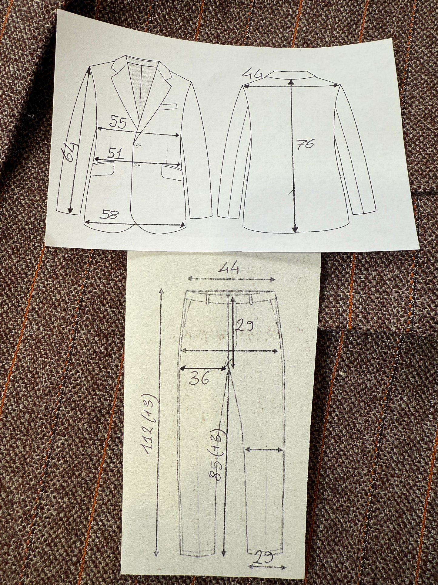 Completo anni ‘70 tweed marrone - tg. 50