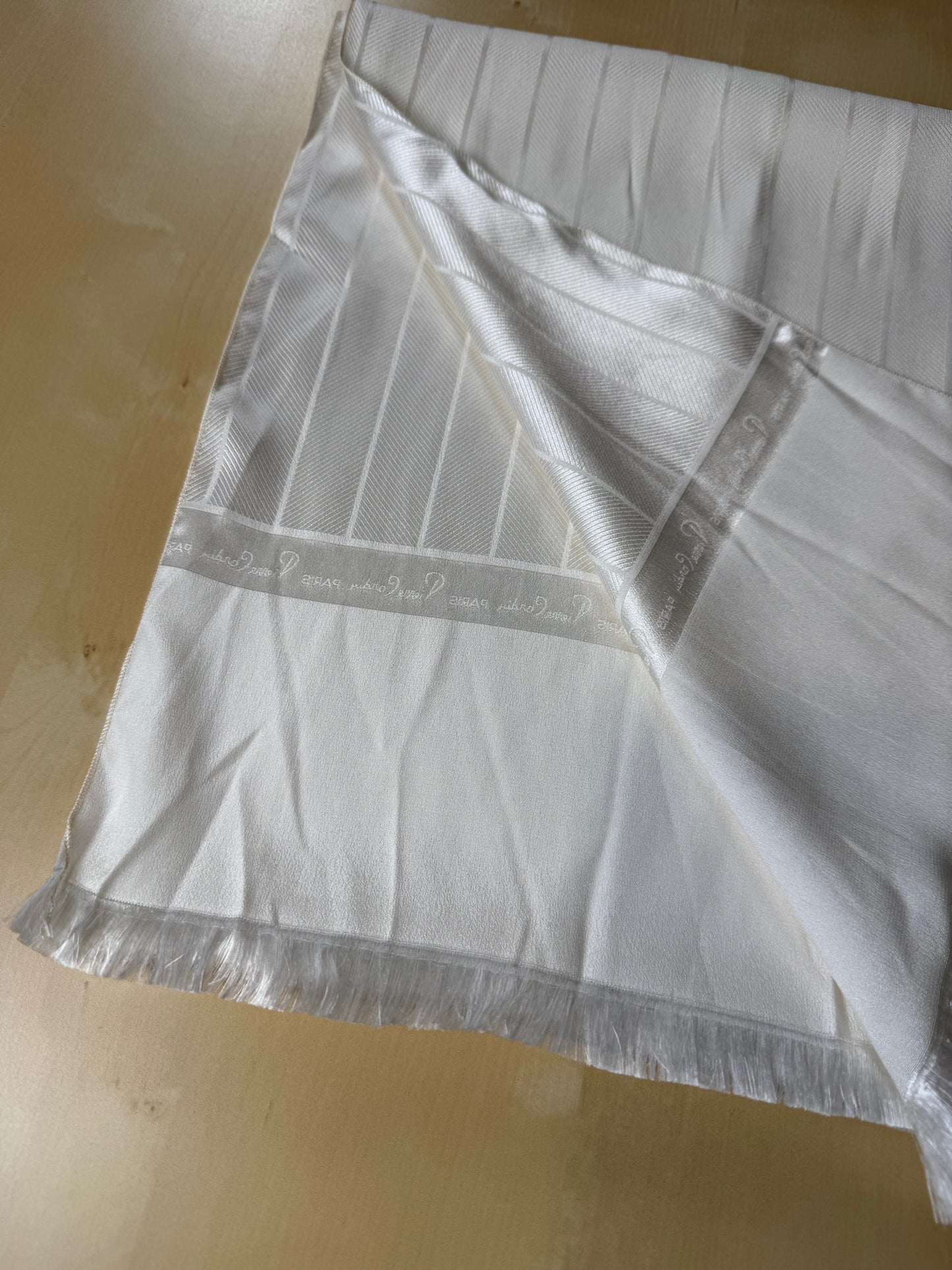 Sciarpa da sera in seta Pierre Cardin vintage