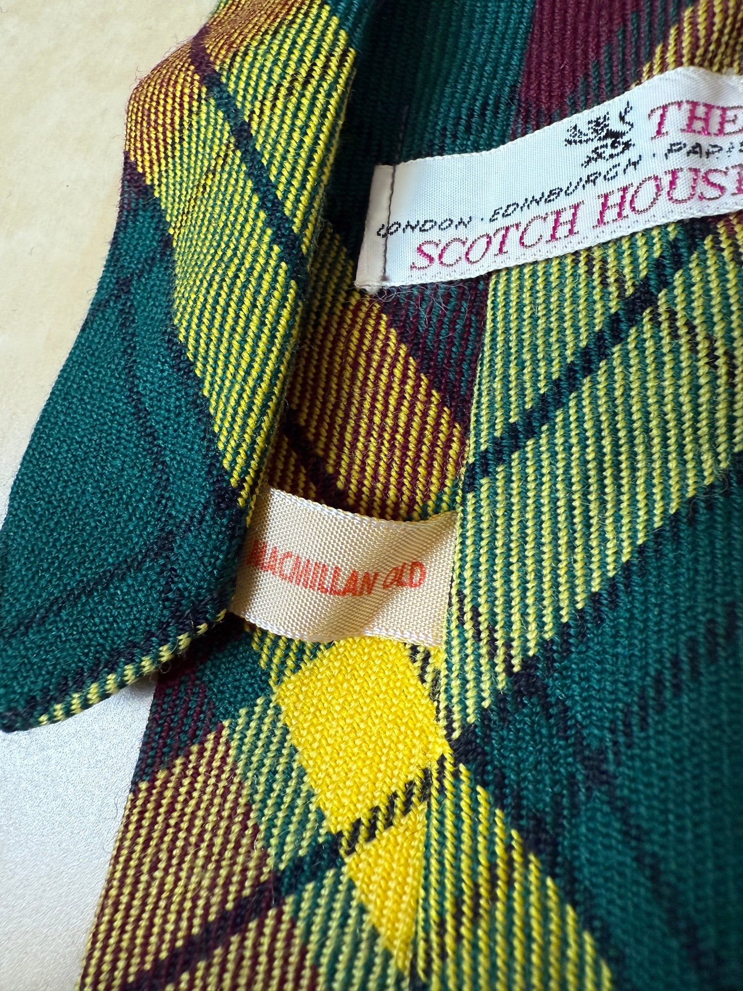 Cravatta scozzese Macmillan tartan in lana
