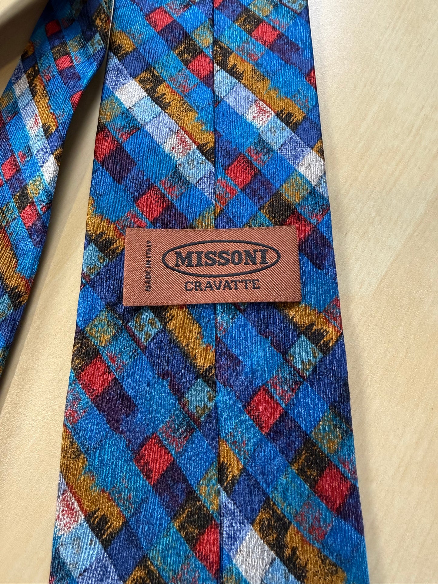 Cravatta Missoni fantasia reticolo blu oro rosso