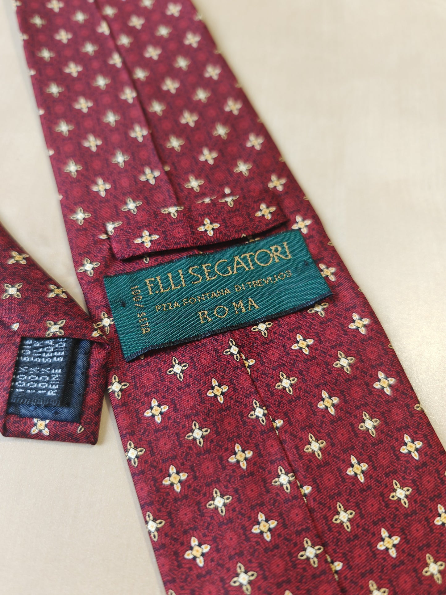 Micro patterned red tie with flowers