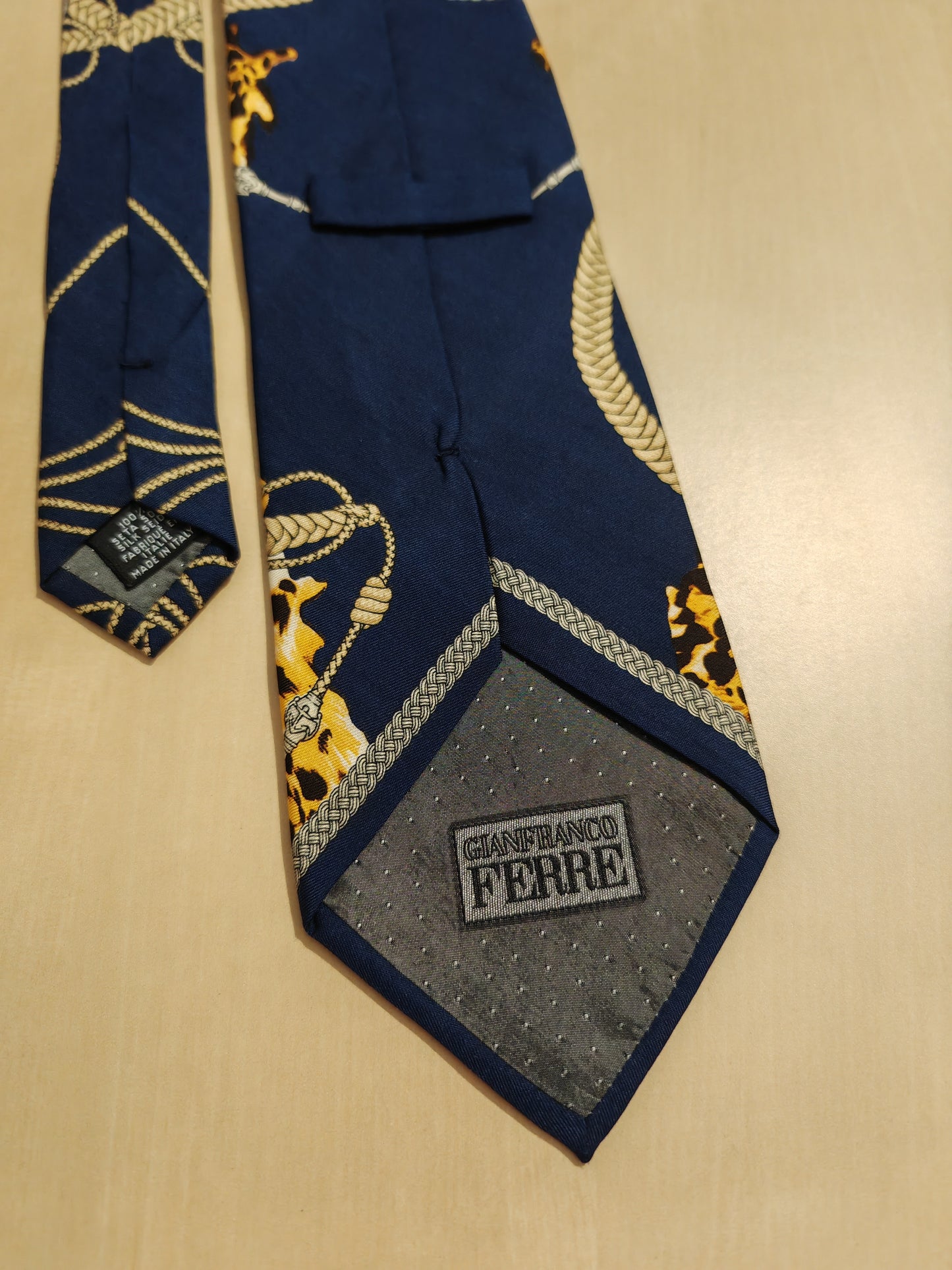 Cravatta Gianfranco Ferrè fantasia animalier