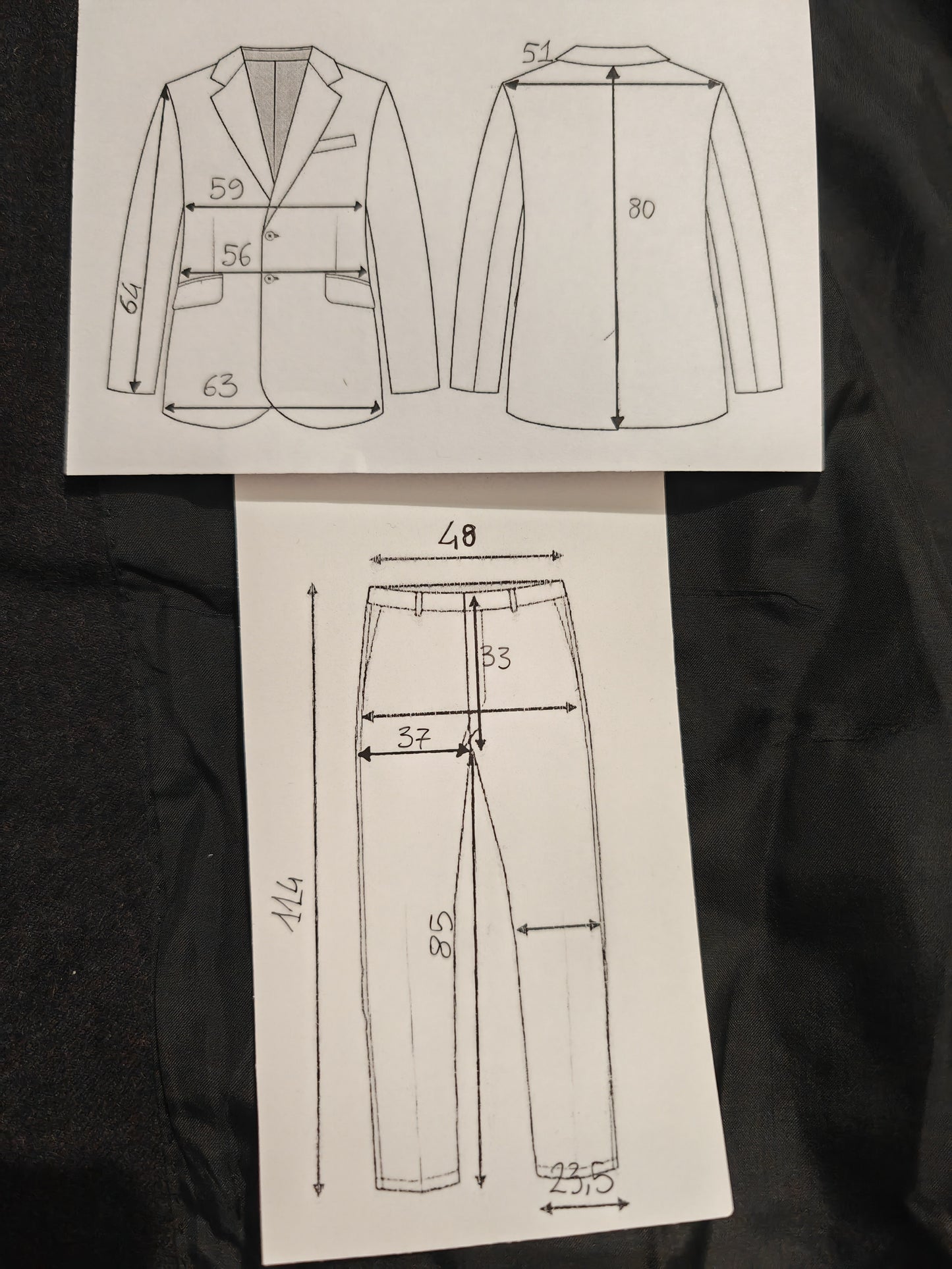 Completo Corneliani in flanella cardata grigio antracite - tg. 54