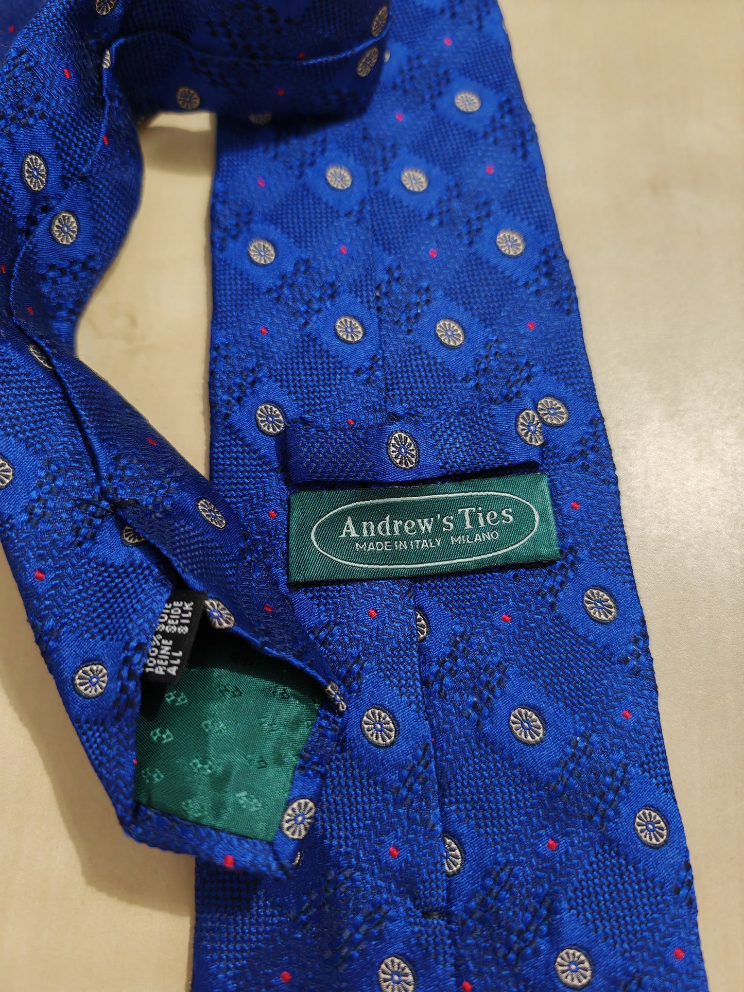 Blue tie in jacquard silk