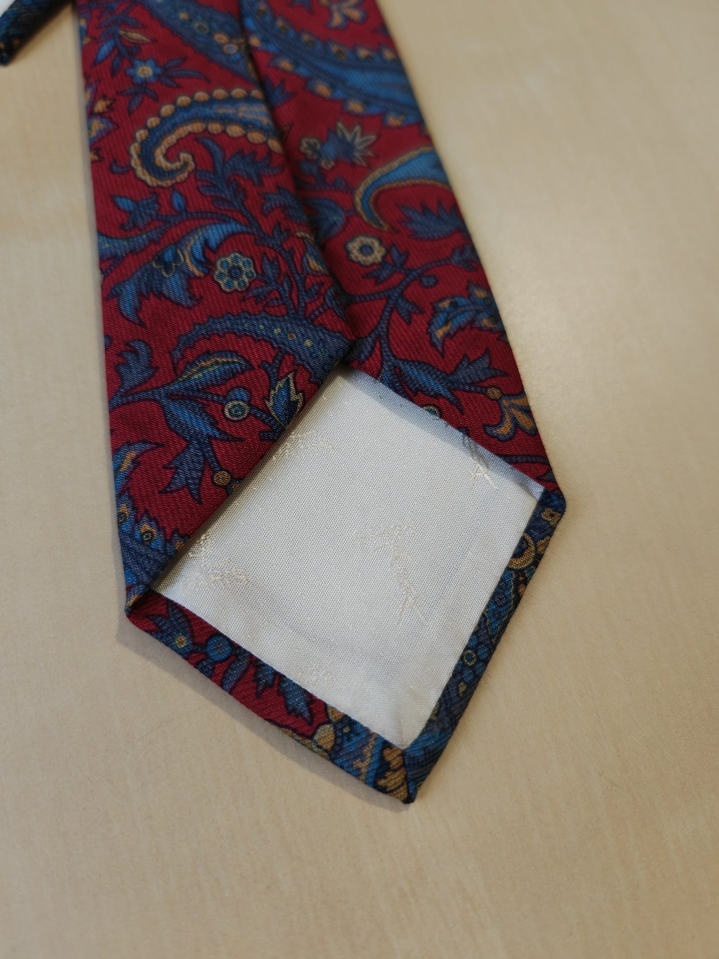 Cravatta Yves Saint Laurent paisley in pura lana