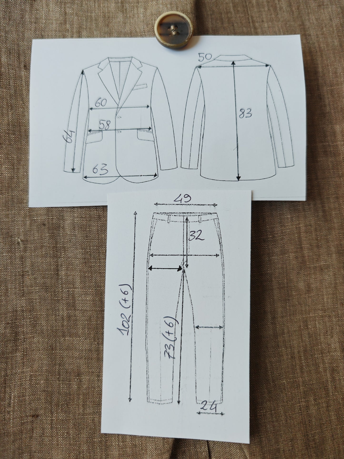 Completo in puro lino color corda - tg. 54