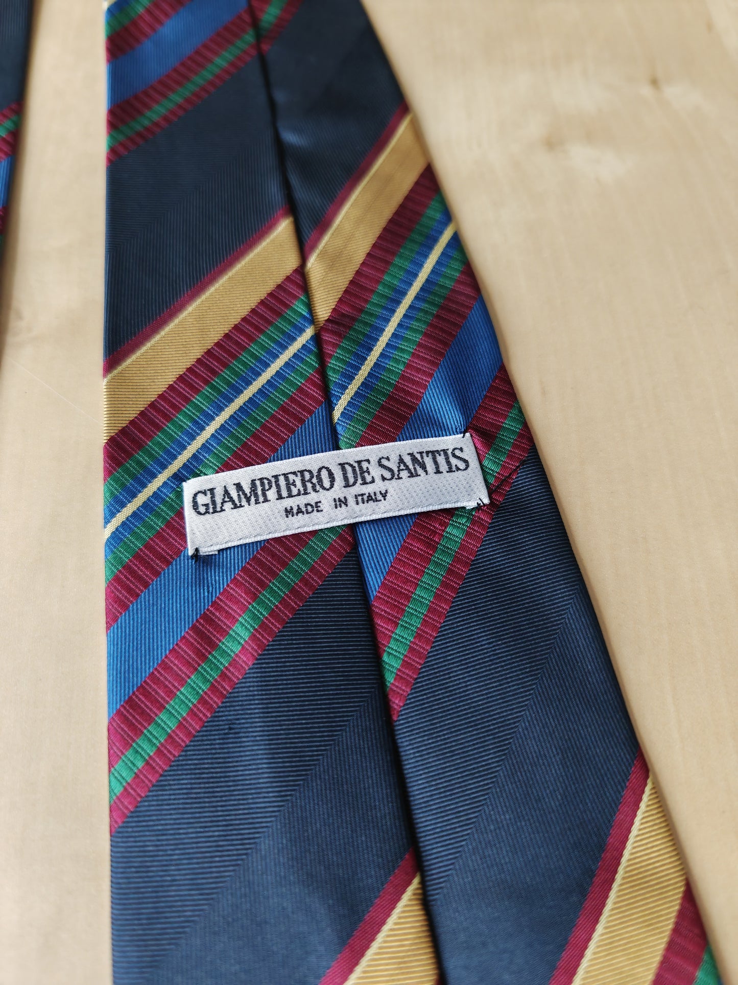 Cravatta regimental anni '80