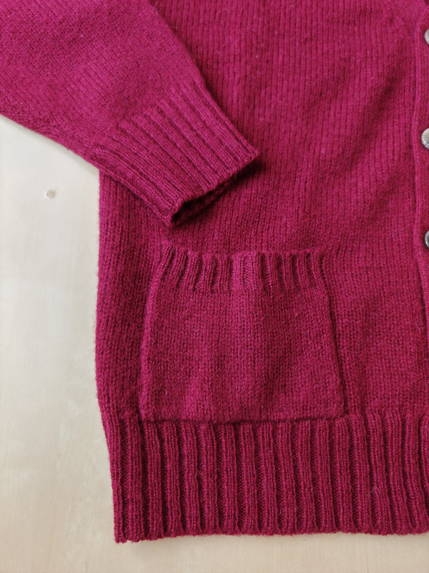 Cardigan bordeaux in lana shetland - L