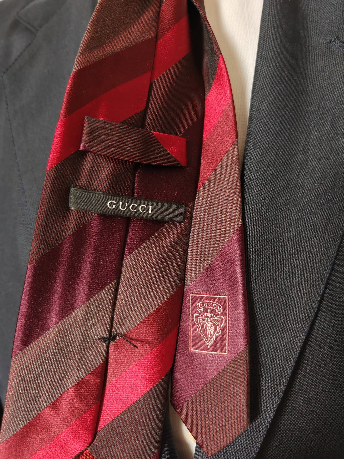 Gucci modern striped tie