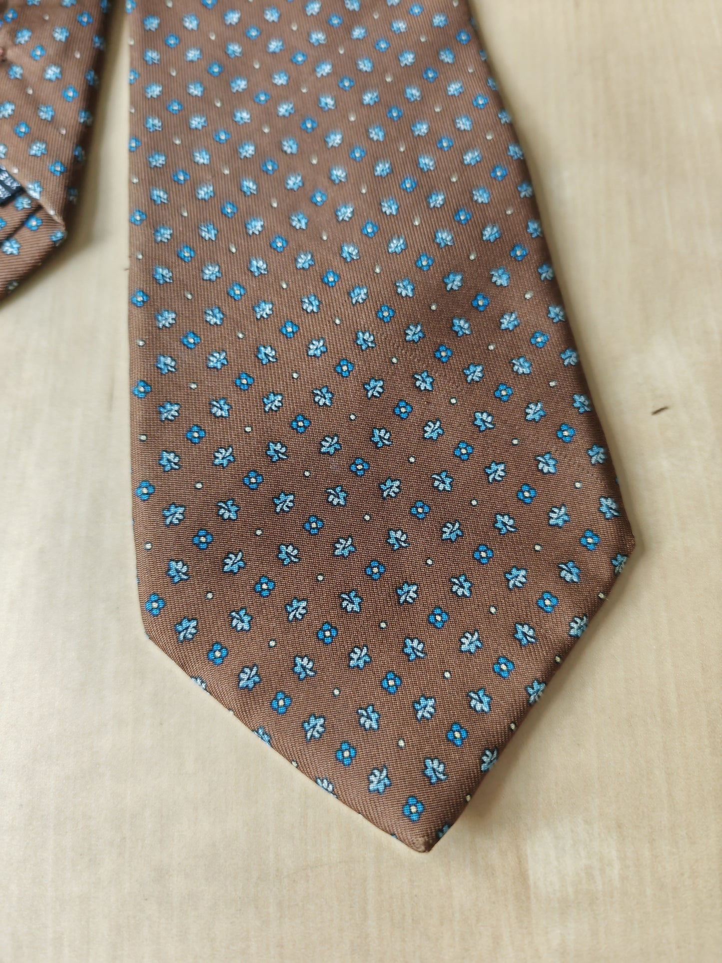 Cravatta Marinella marrone micro fantasia a fiori