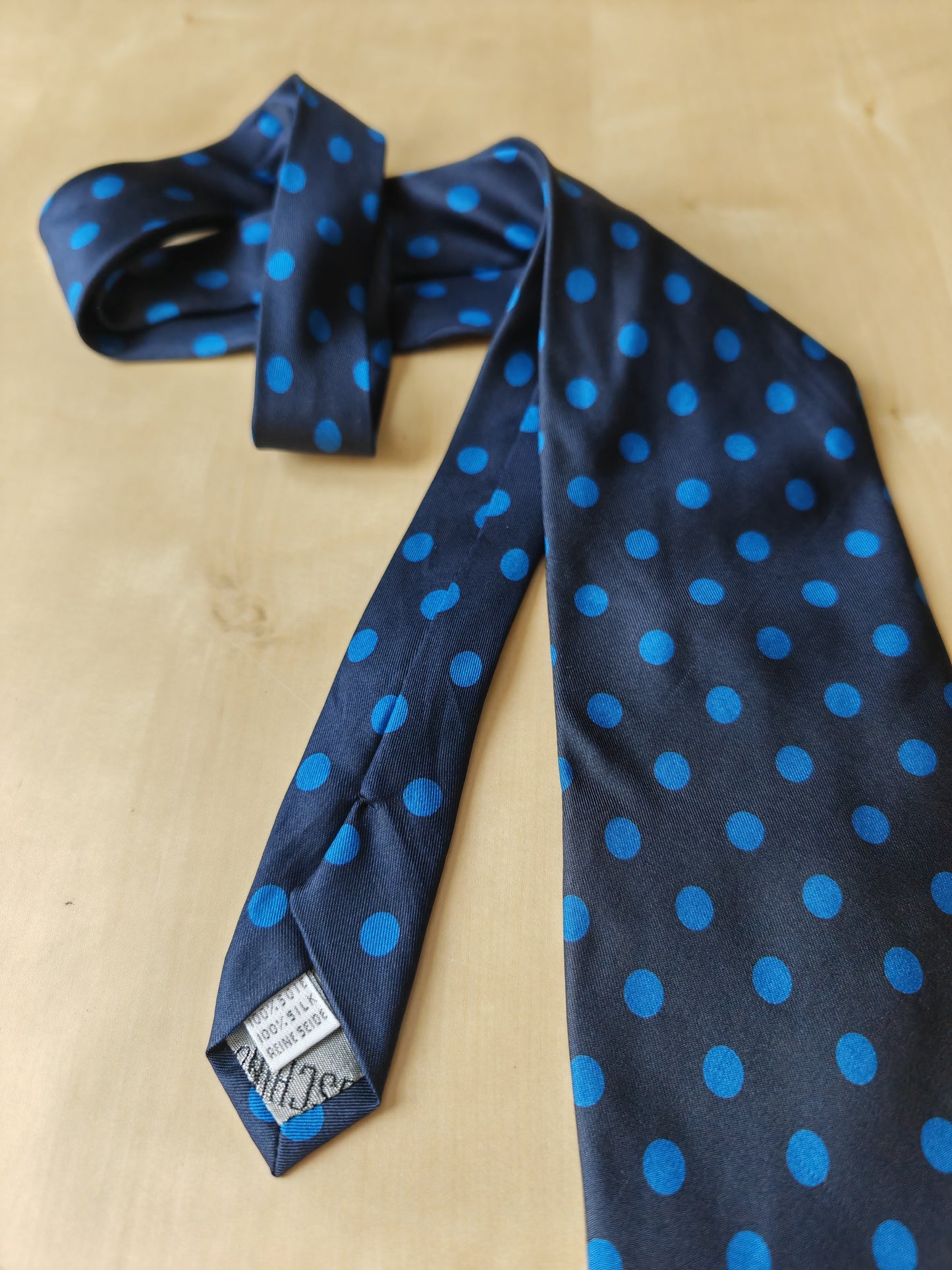 Cravatta Moschino blu a pois