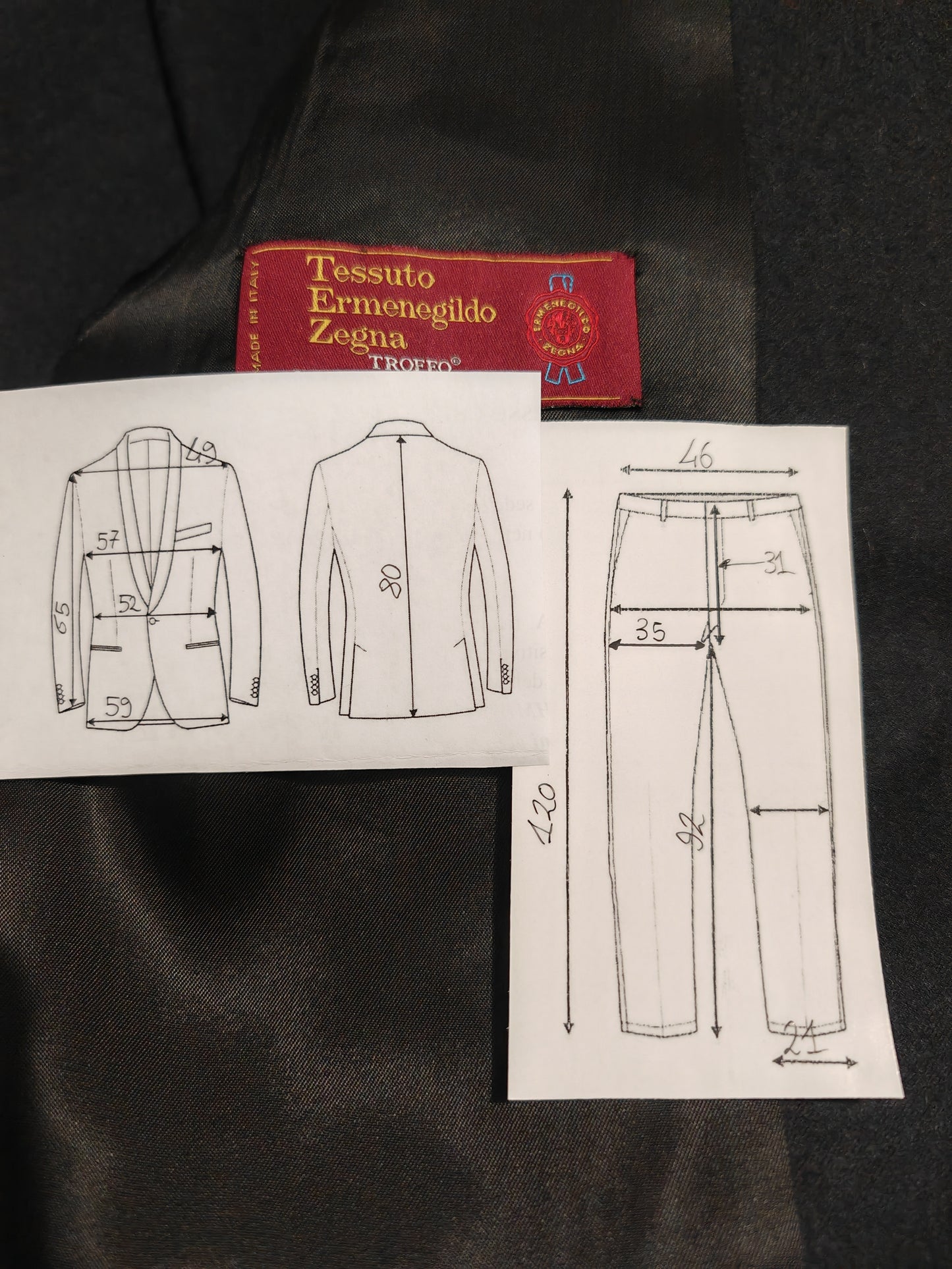 Completo in flanella grigio antracite, tessuto Ermenegildo Zegna - tg. 52