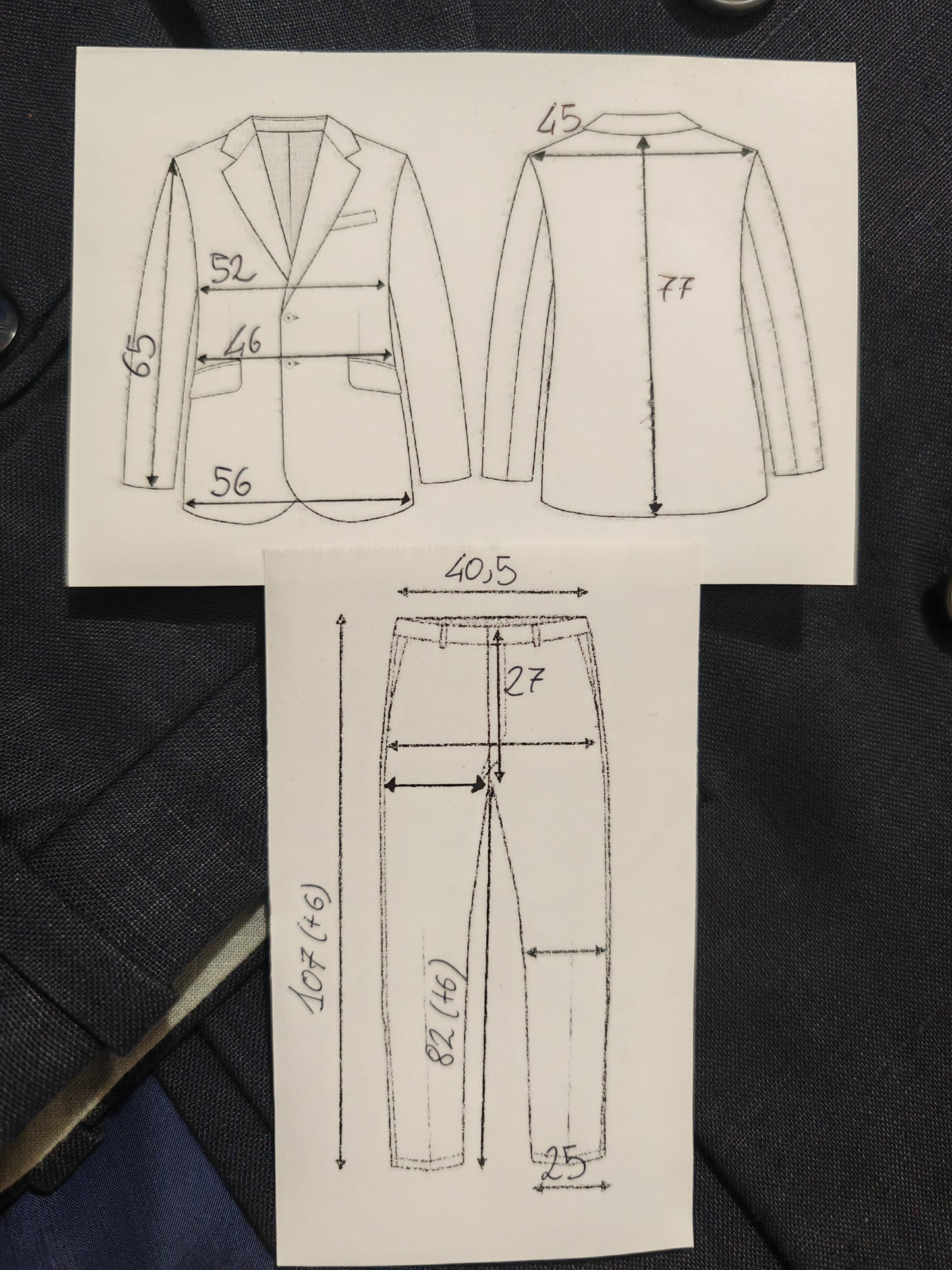 Completo doppiopetto sartoriale anni '70 in puro lino blu - tg. 46