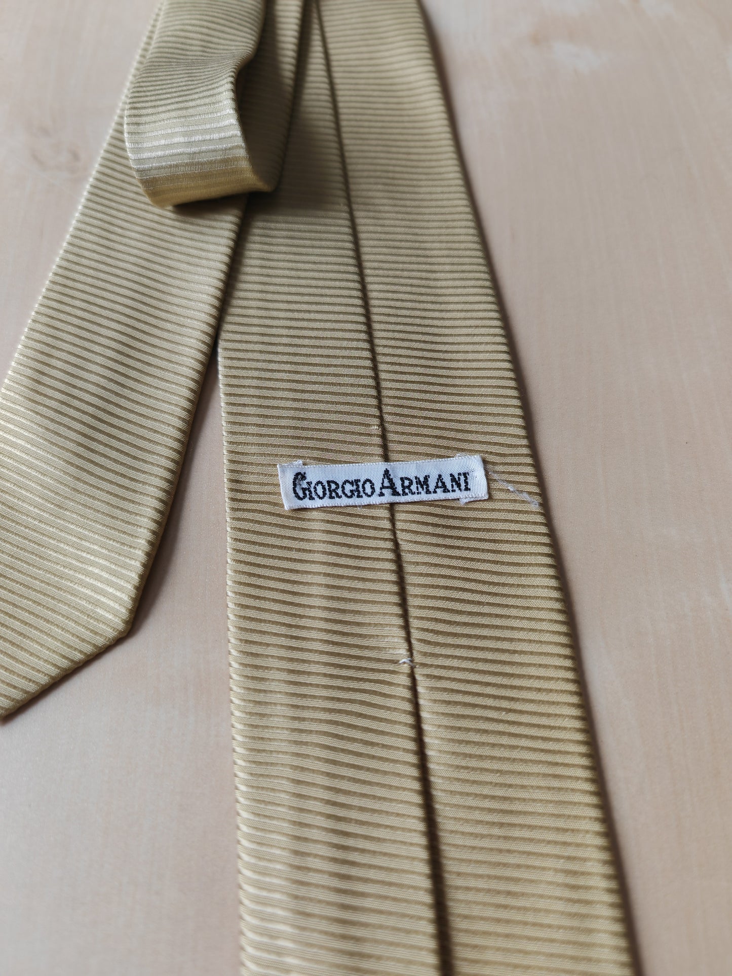 Cravatta Armani vintage cannettata con logo