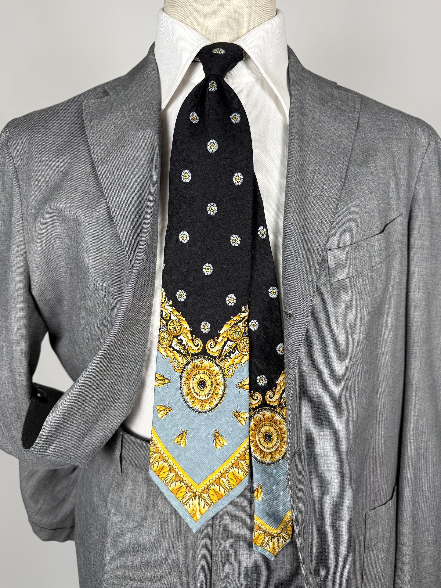 Cravatta Versace jacquard stampa barocca