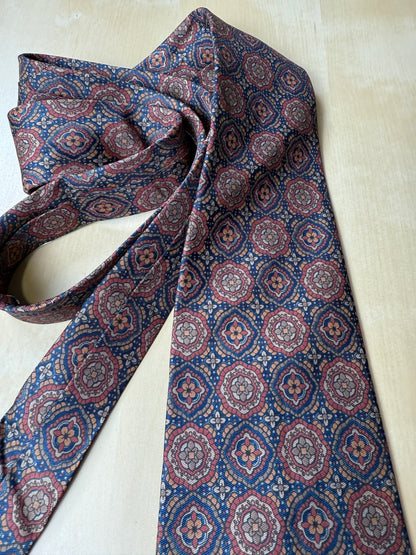 Cravatta fantasia medaglioni mandala marrone