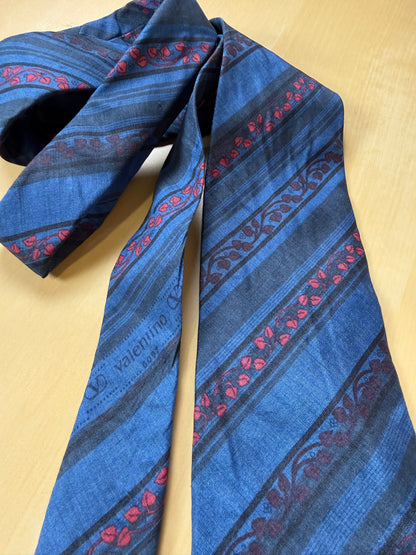 Cravatta Valentino seta shantung blu regimental e floreale