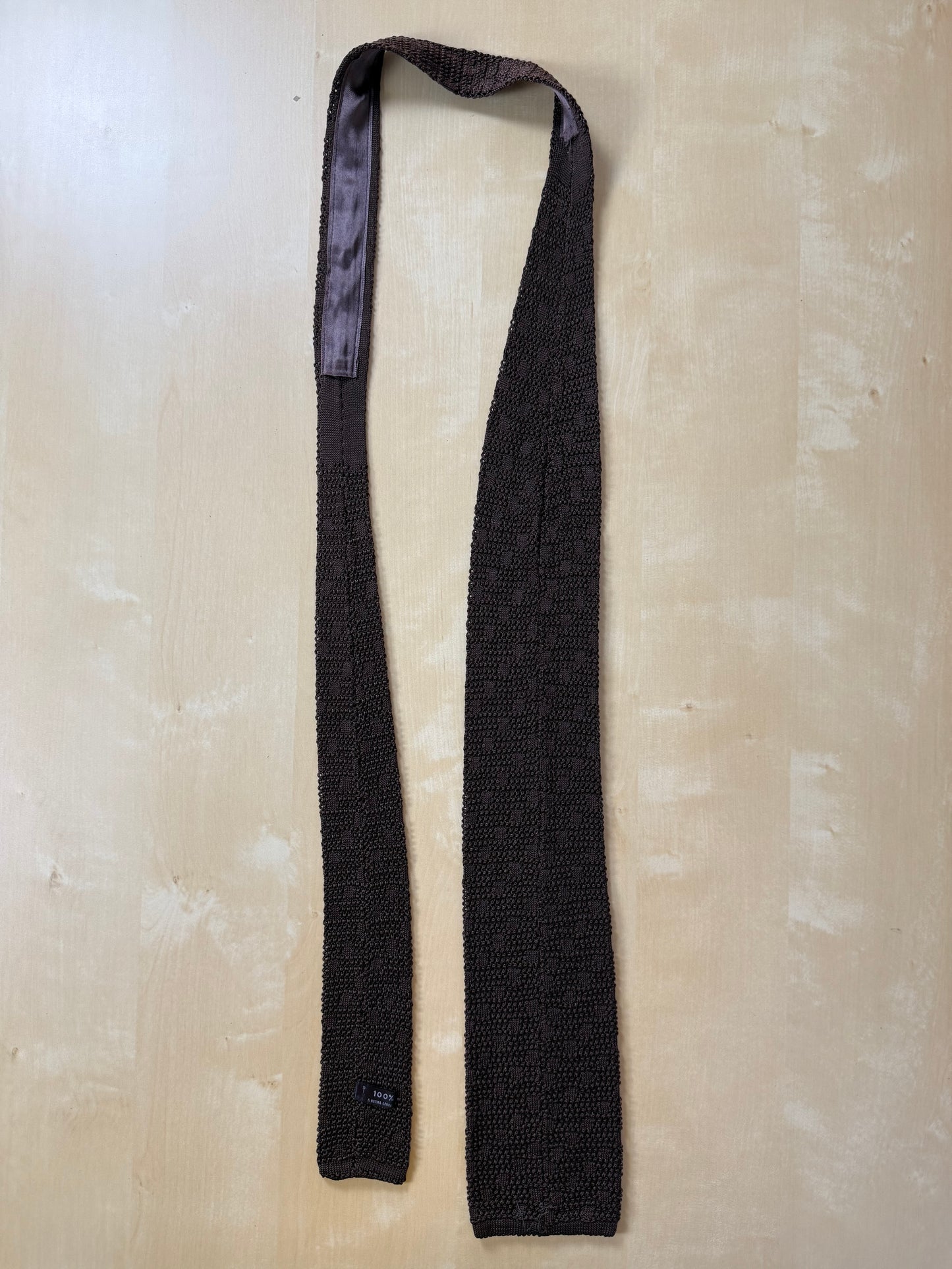 Cravatta tricot in seta marrone anni '70