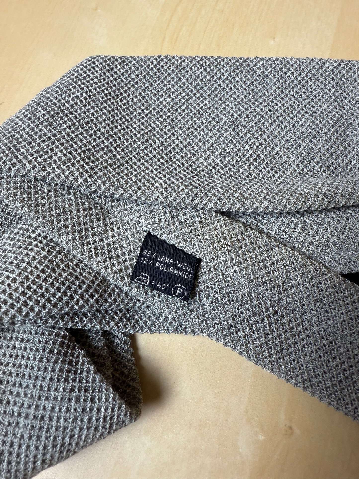 Cravatta Armani in maglia piquet grigio/salvia