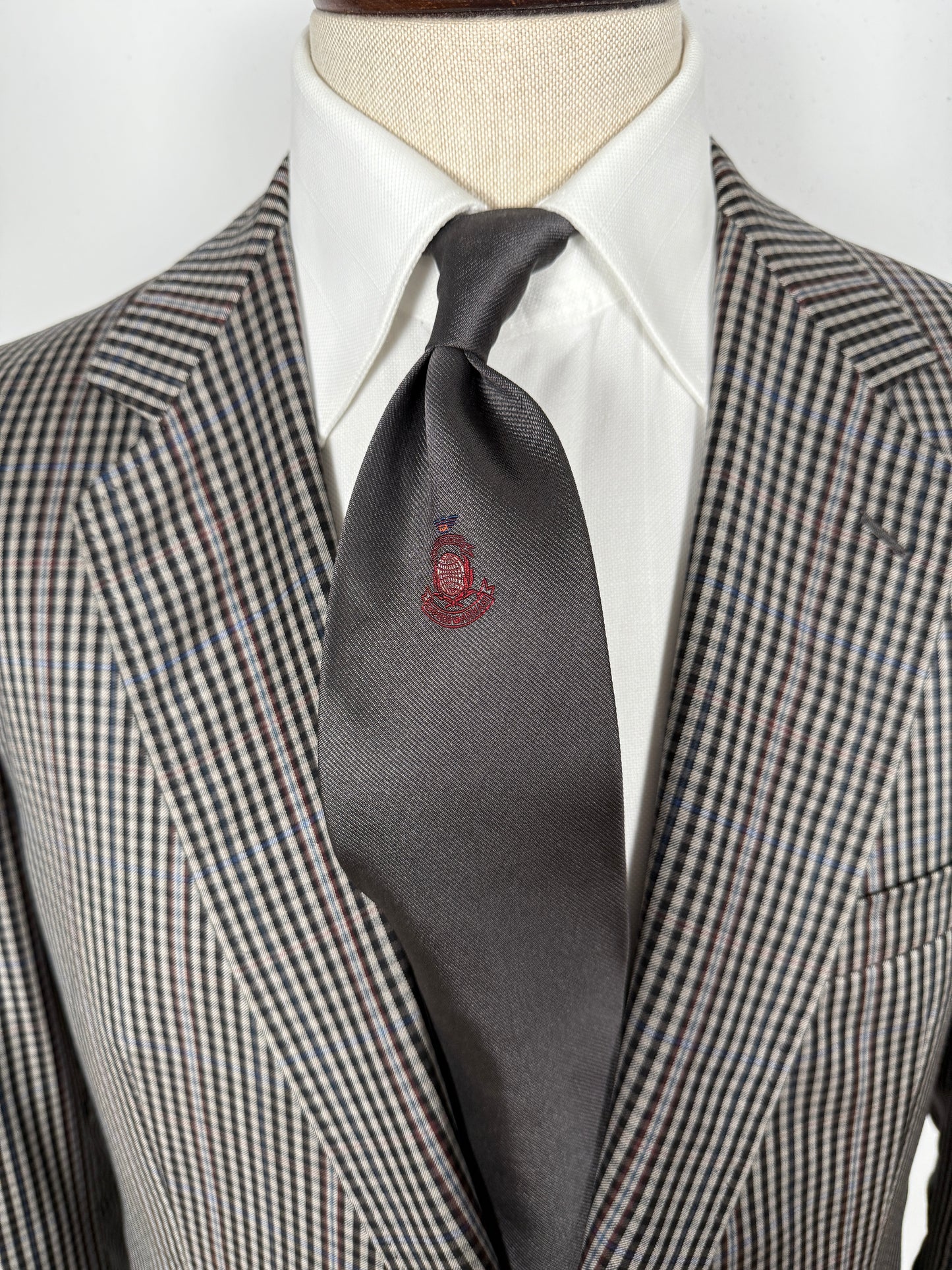 Cravatta Emporio Armani color antracite con logo