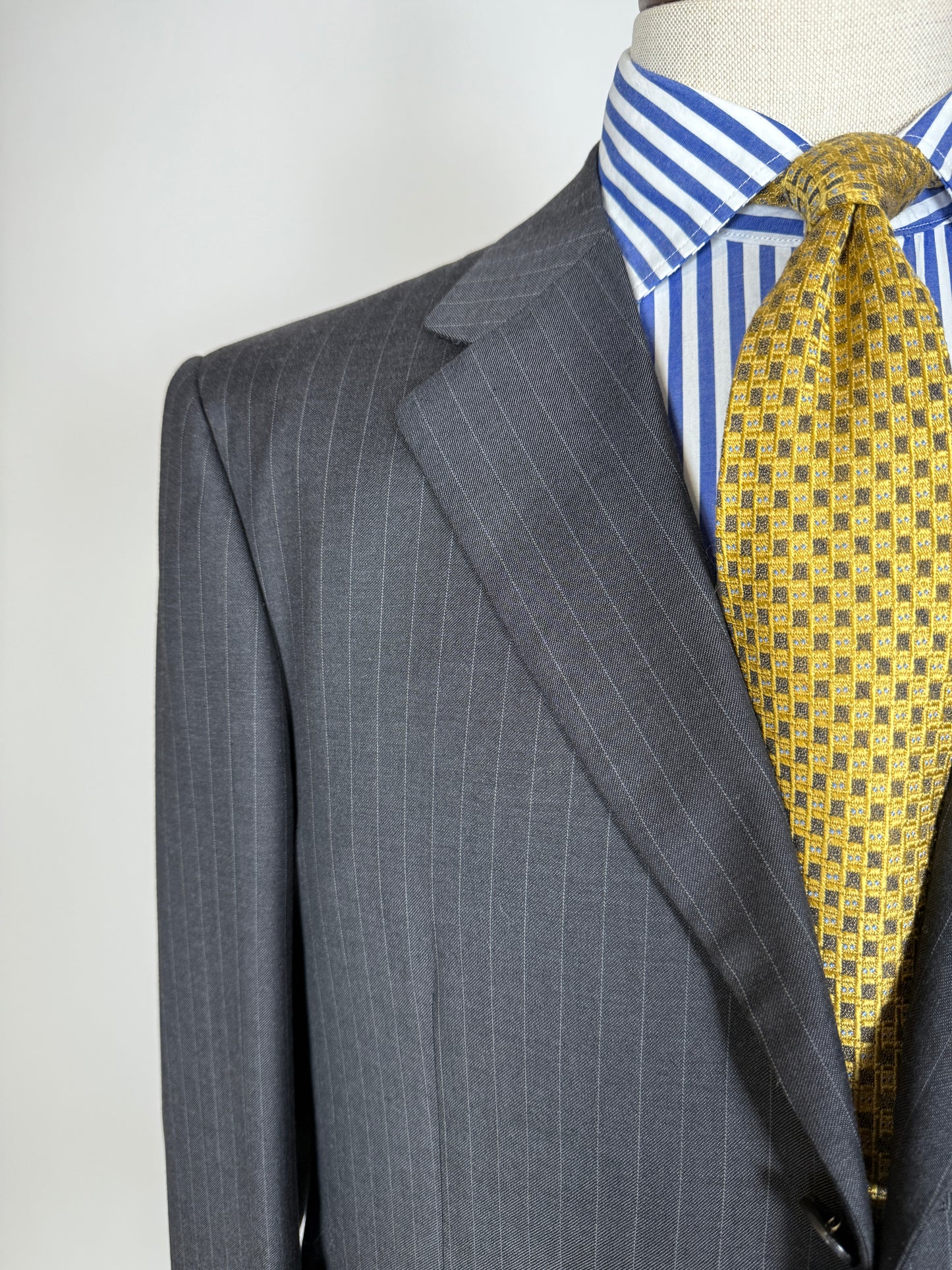 Completo Yves Saint Laurent anni ‘90 grigio gessato - tg. 54/56