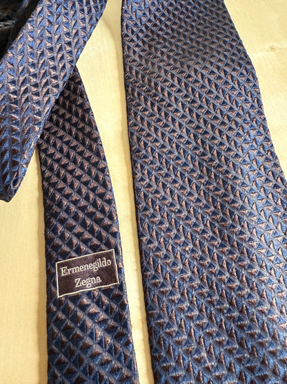 Cravatta Ermenegildo Zegna effetto rilievo