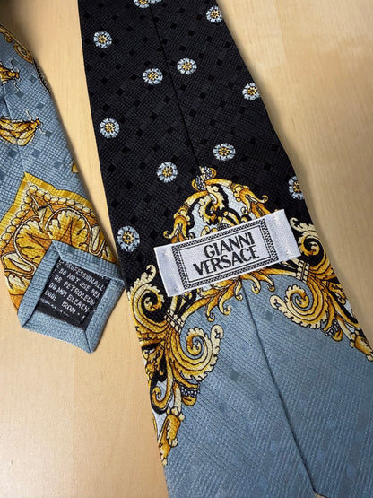 Cravatta Versace jacquard stampa barocca
