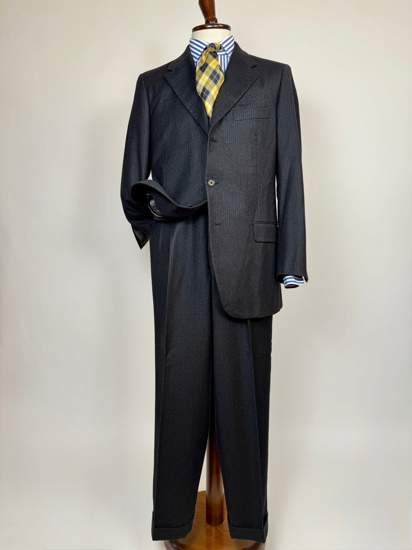 Completo Burberry flanella grigio antracite gessato - tg. 50