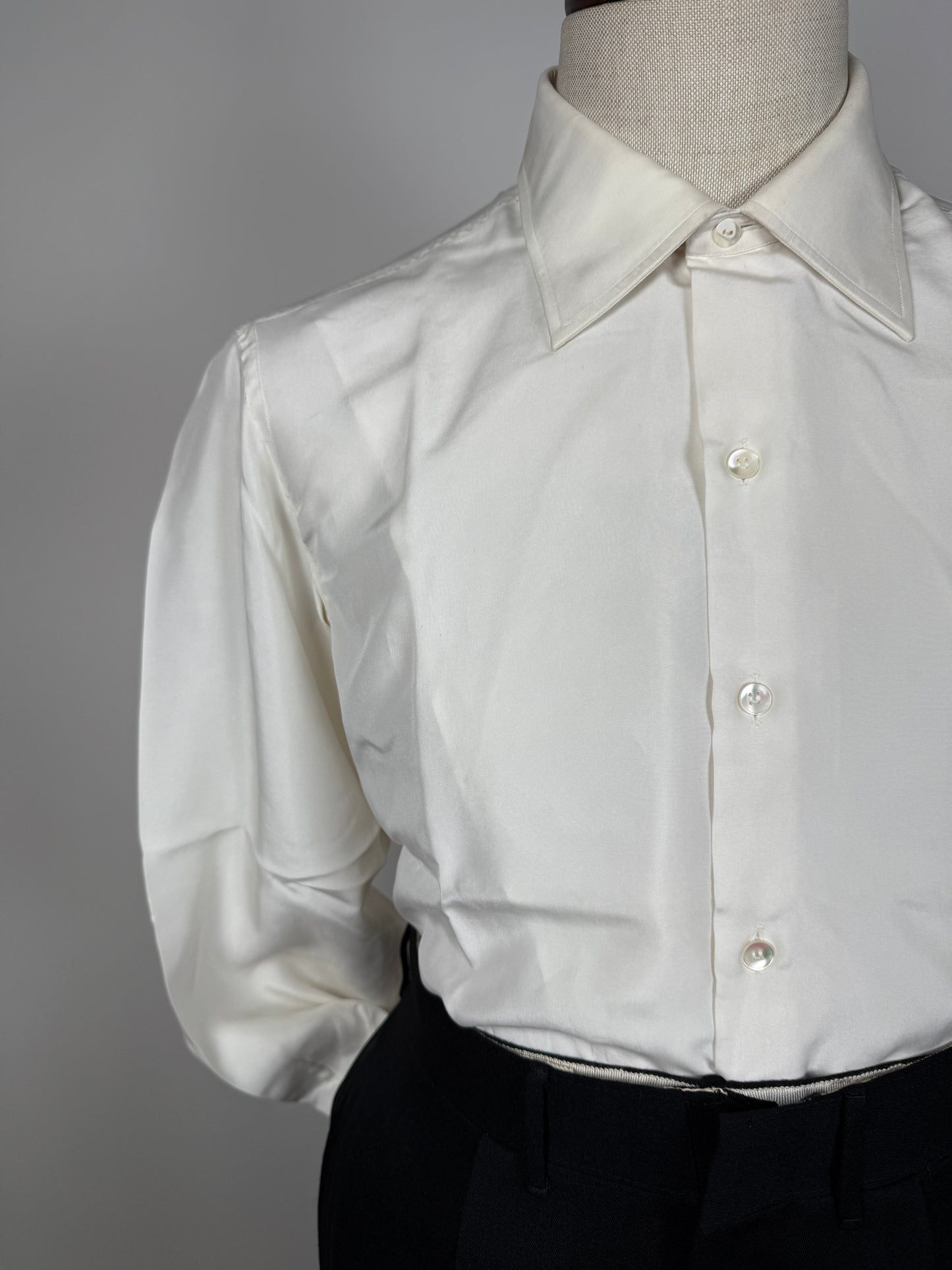 Camicia da smoking anni ‘70 in seta pura - collo 43 tg. L
