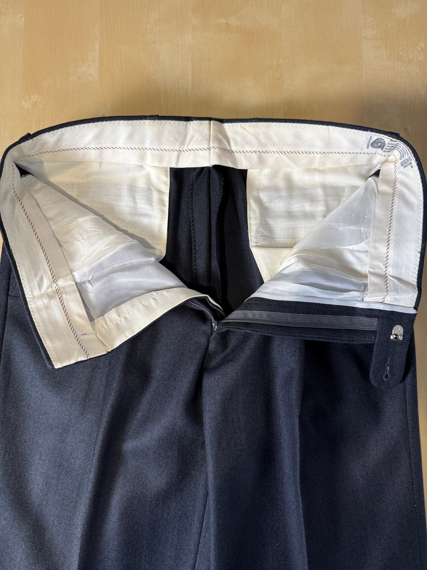 Pantaloni anni ‘70/‘80 flanella antracite trama righe (NOS) - tg. 44/46