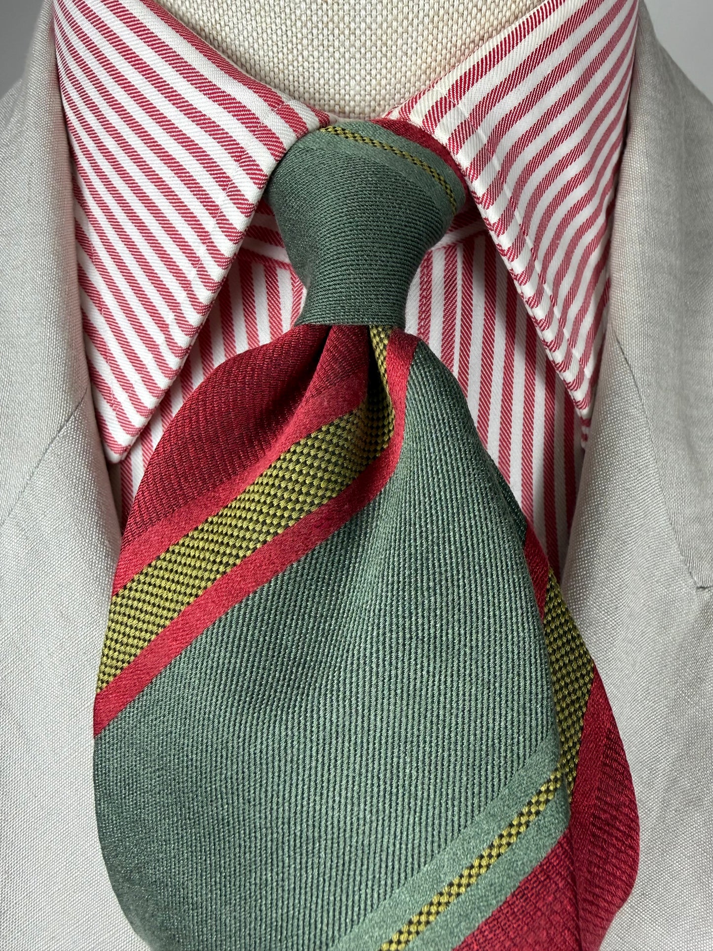 Cravatta Armani regimental vintage rosso verde