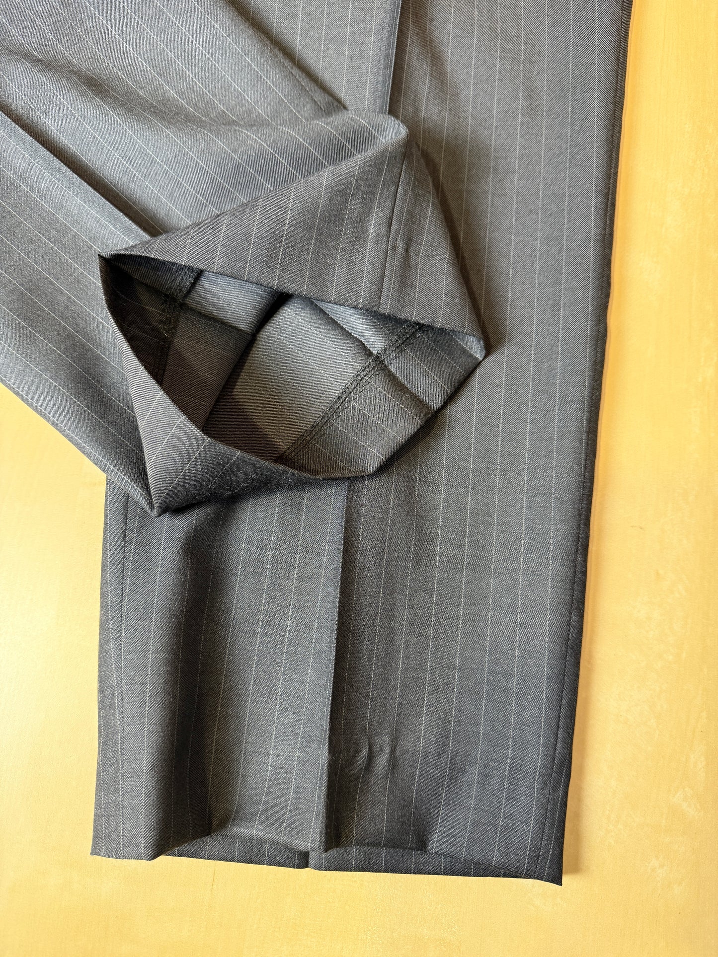 Completo Yves Saint Laurent anni ‘90 grigio gessato - tg. 54/56