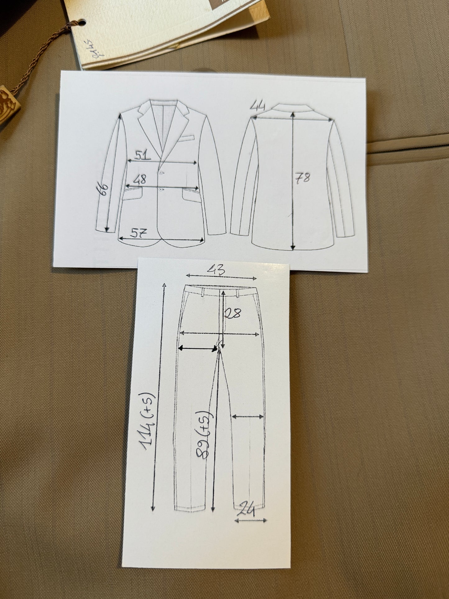 Completo doppiopetto Forall anni '70/'80 in twill beige (NOS) - tg.48