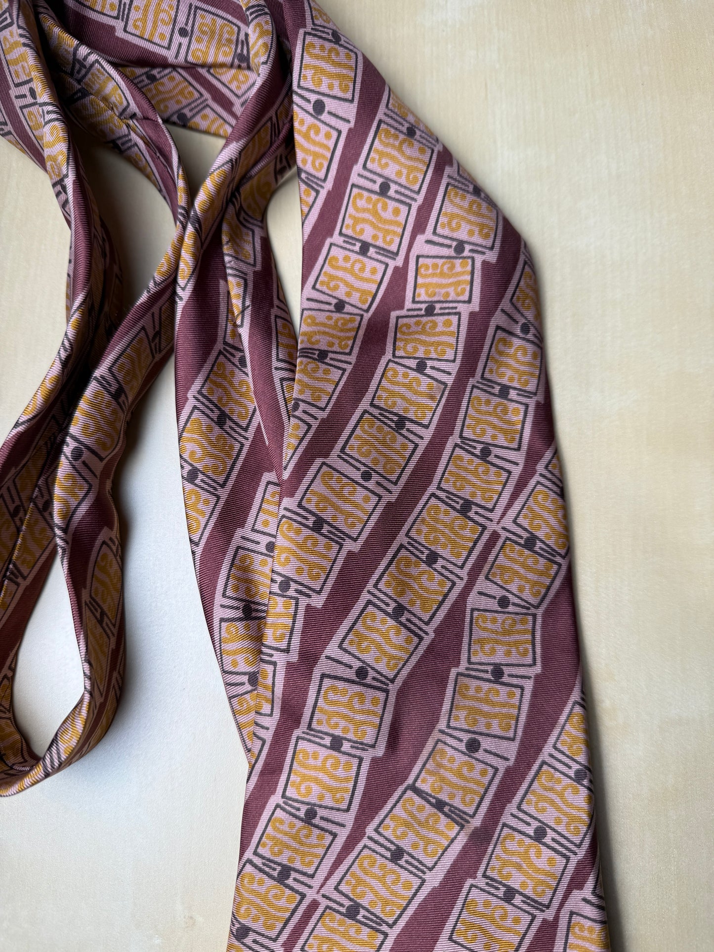 Cravatta anni ‘70 geometrica