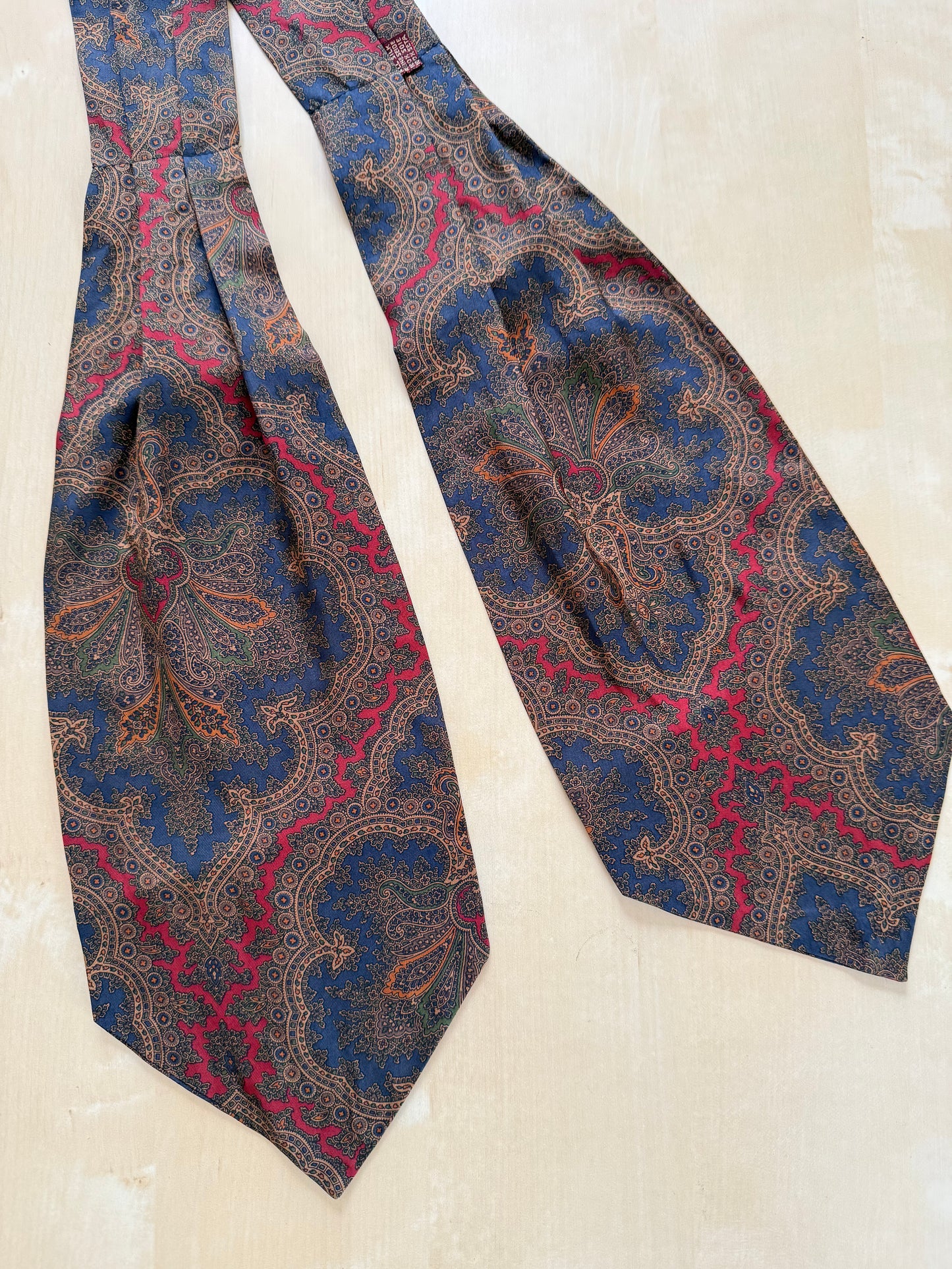 Ascot paisley blu e rosso