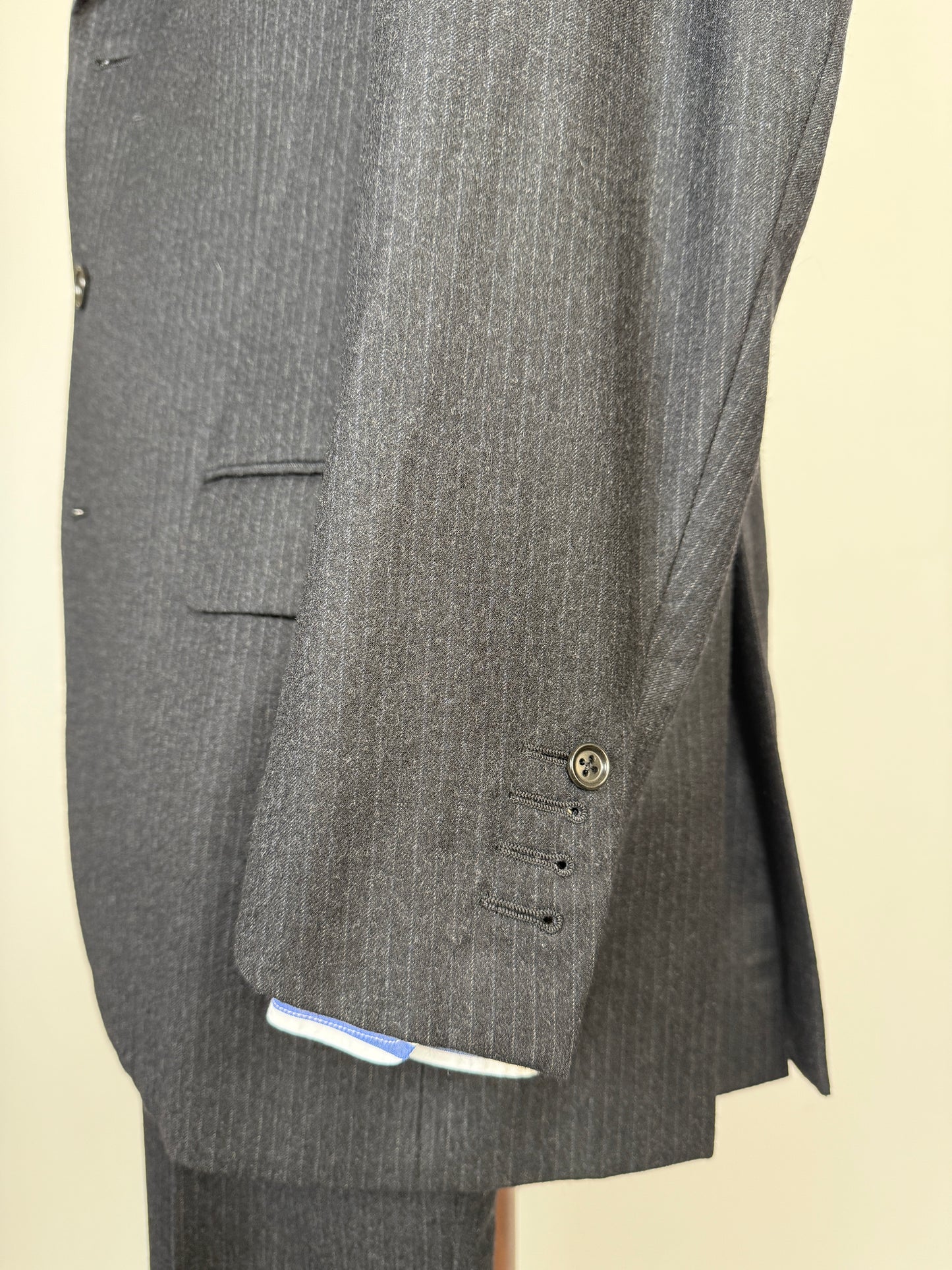 Completo Burberry flanella grigio antracite gessato - tg. 50