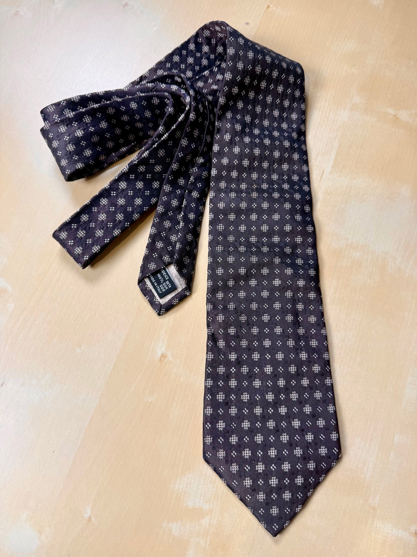 Cravatta Gucci grigio-bronzo micro fantasia