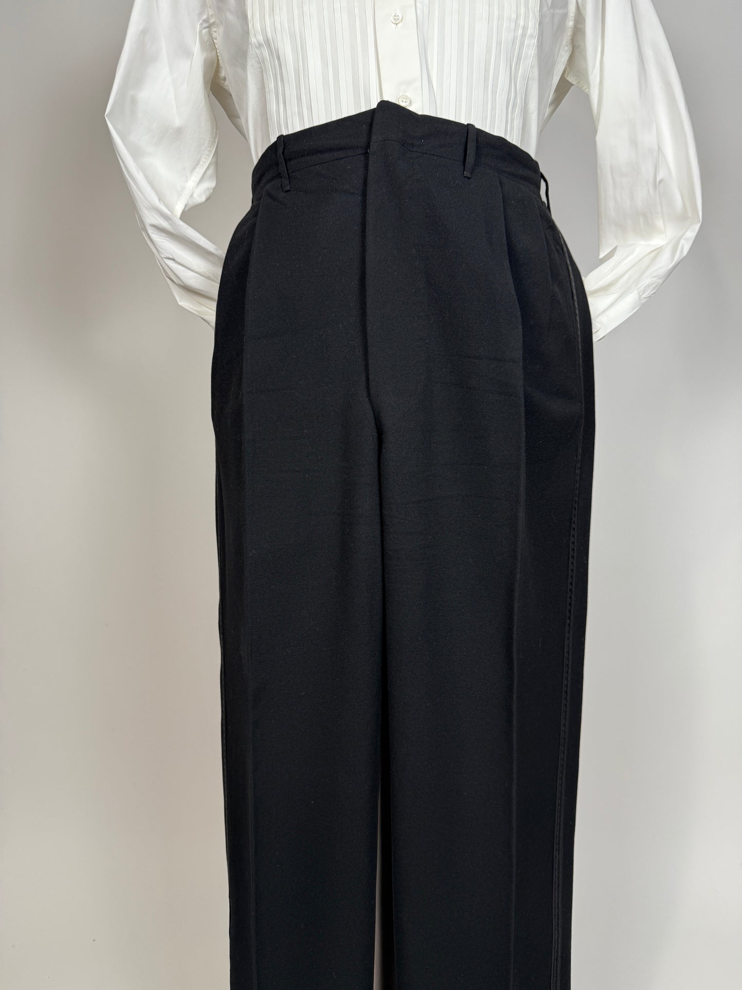 Smoking anni ‘50/‘60 monopetto revers a scialle - tg. 56/58 lunga