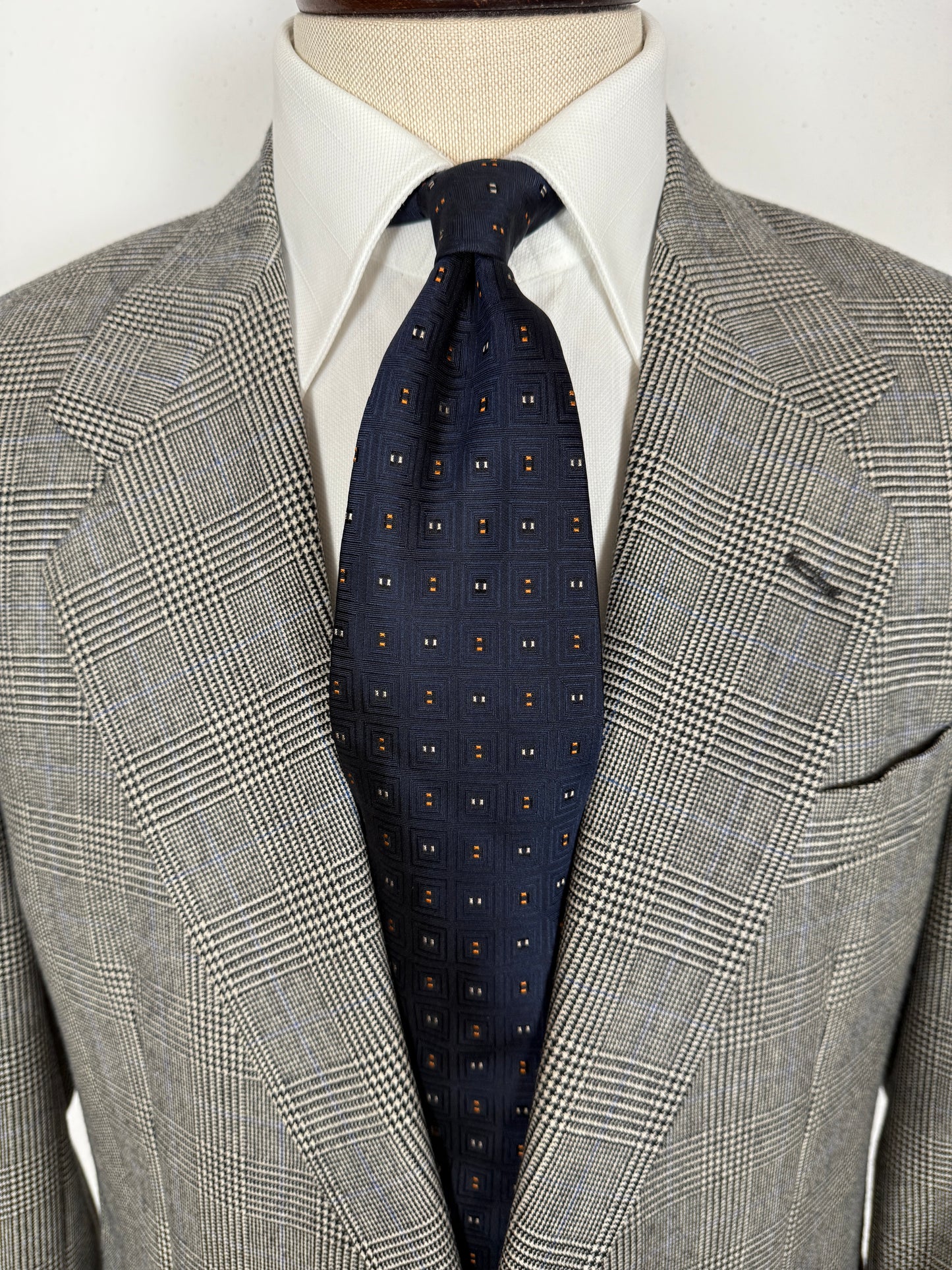 Cravatta blu con micro fantasia jacquard