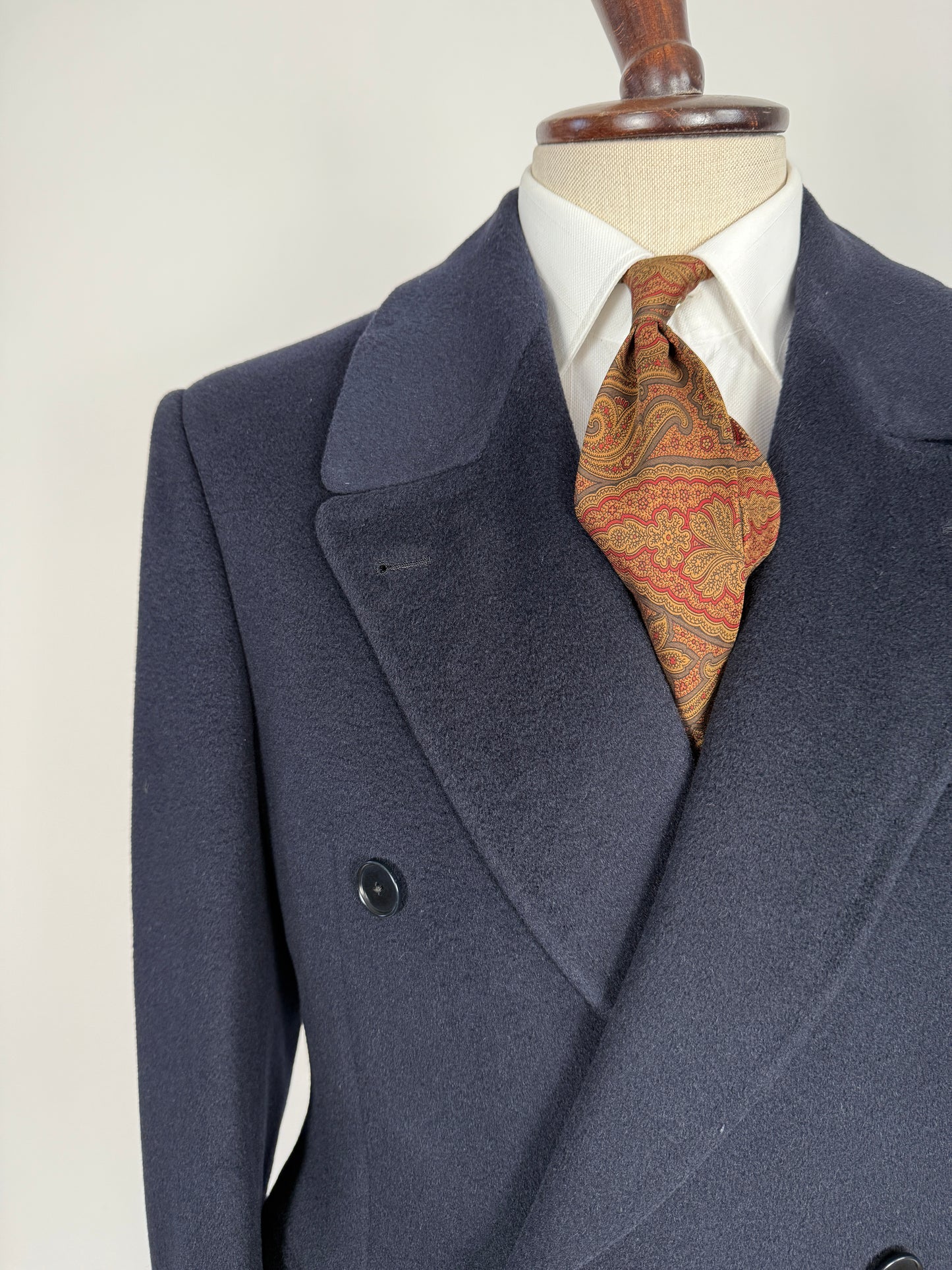 Cappotto in puro cammello blu con soffietto e martingala - tg. 48-52