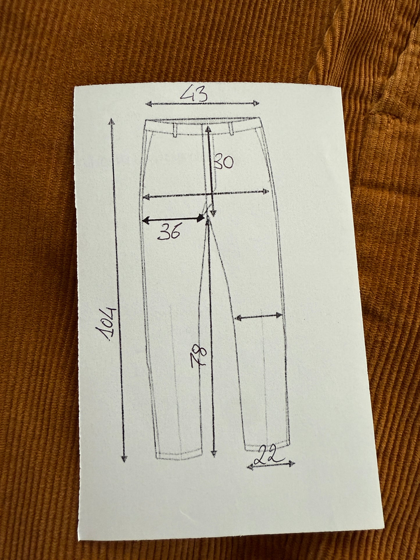 Pantaloni velluto a coste color ruggine - tg. 48