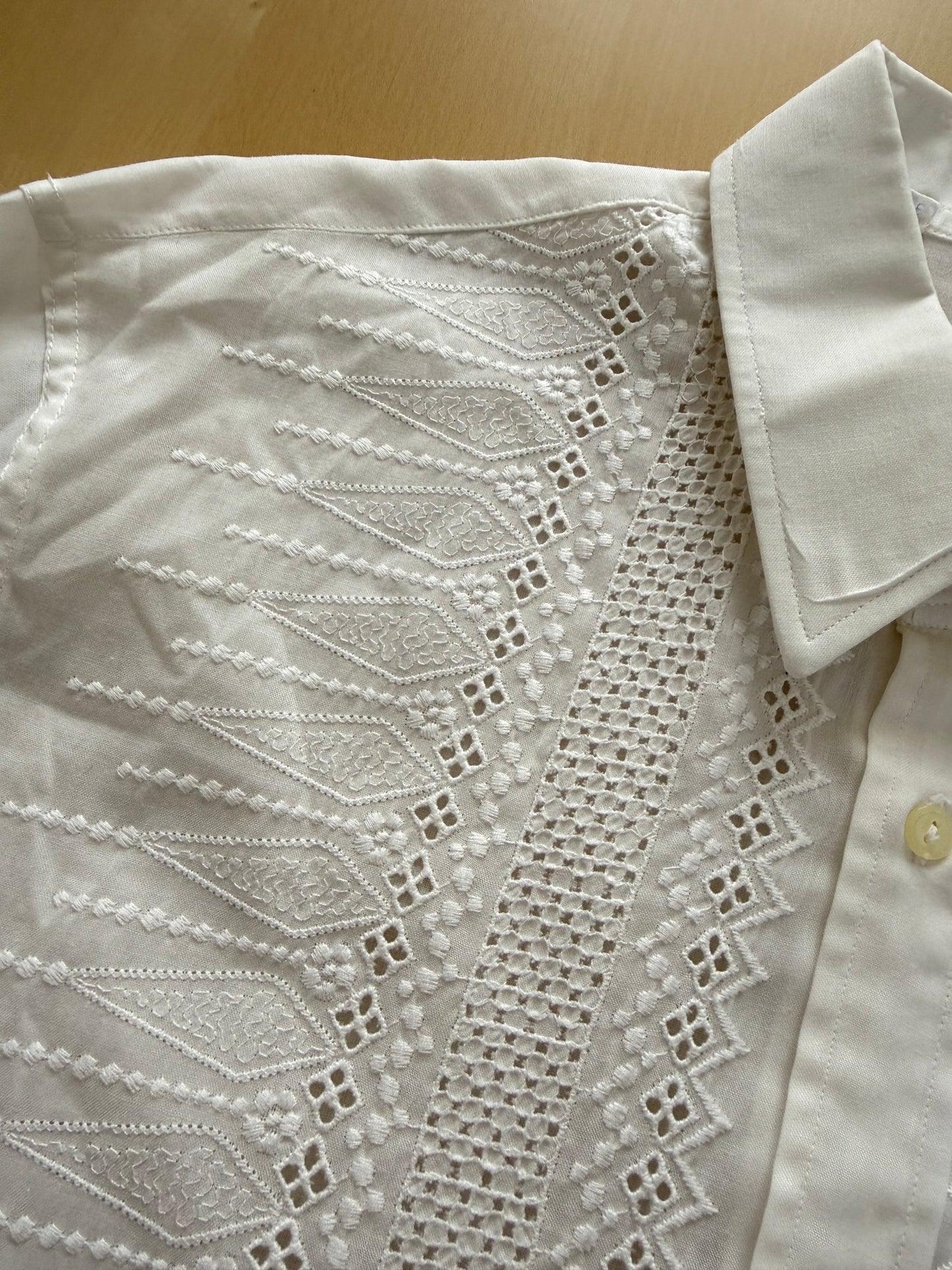 Camicia anni ‘70 con ricami traforati - XS/S collo 38