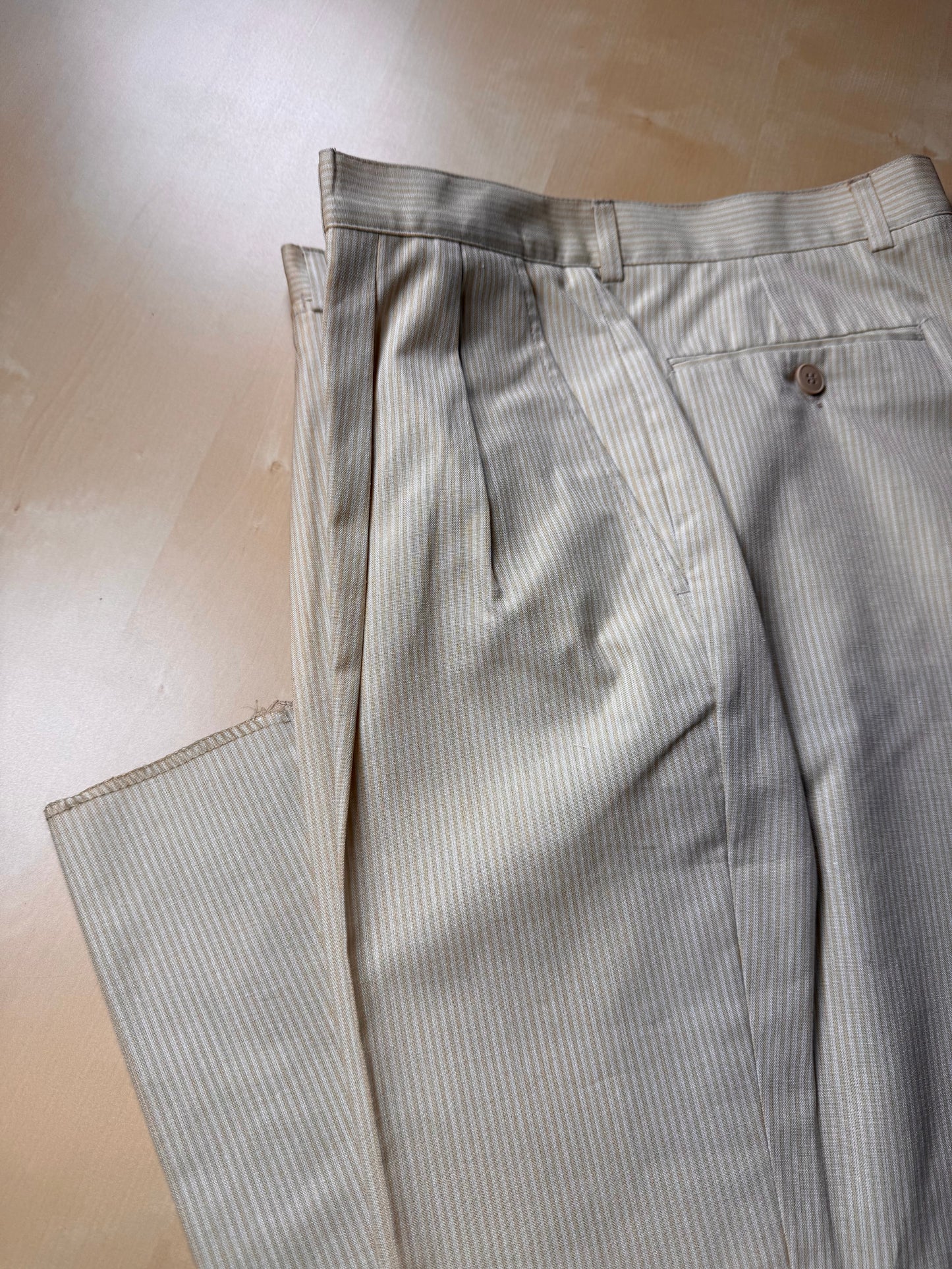 Pantaloni anni ‘80 tela di cotone a righe giallo pastello (NOS) - tg. 48